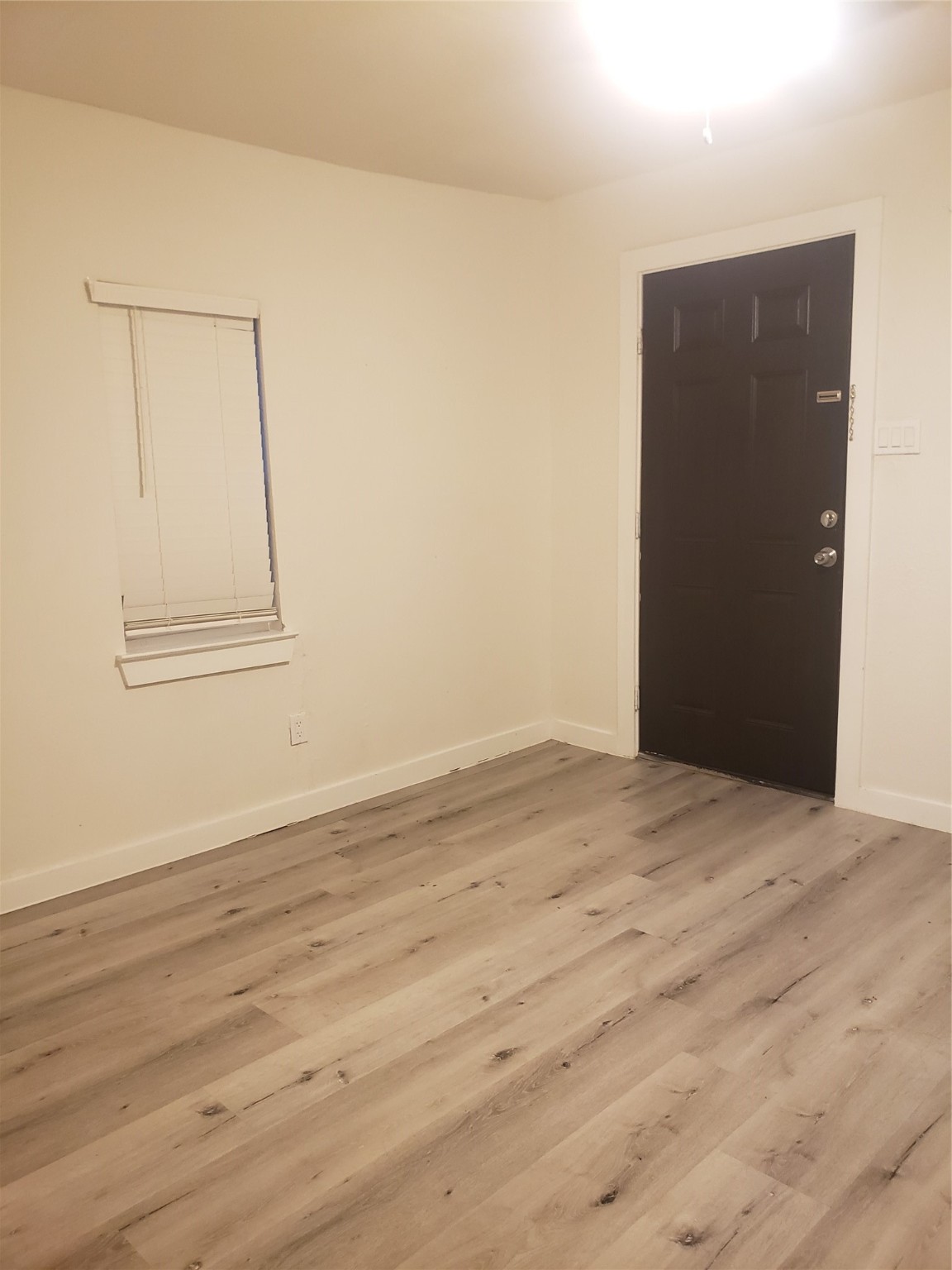 931 Muncie Avenue , Dallas, TX, 75212 | 20564248 | Realty Texas LLC