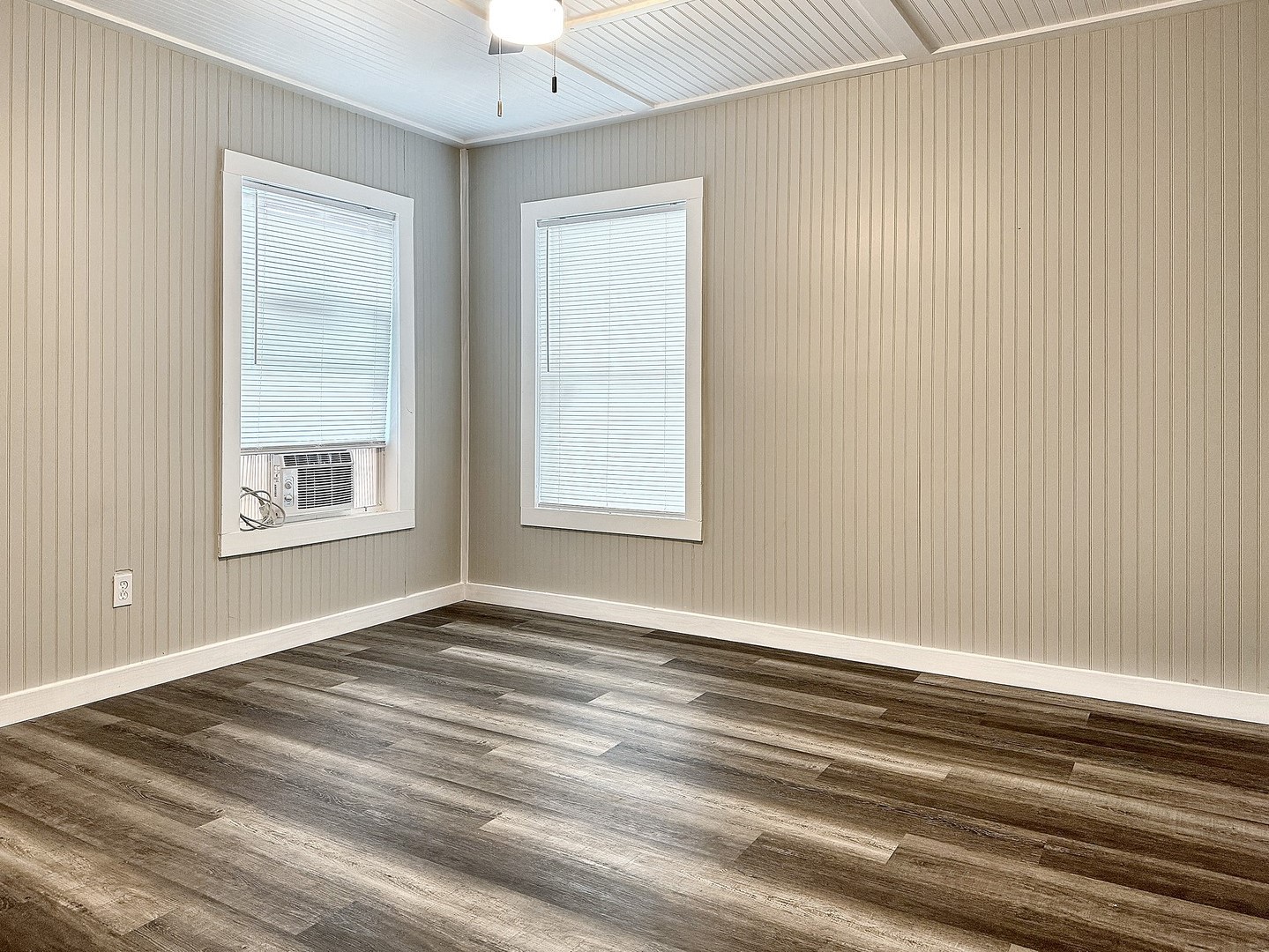 1016 W Crawford Street , Denison, TX, 75020 | 20569544 | Realty Texas LLC