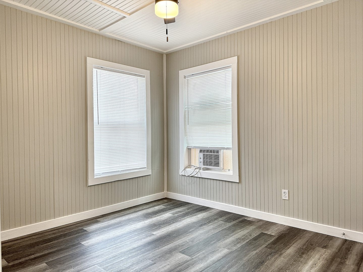 1016 W Crawford Street , Denison, TX, 75020 | 20569544 | Realty Texas LLC