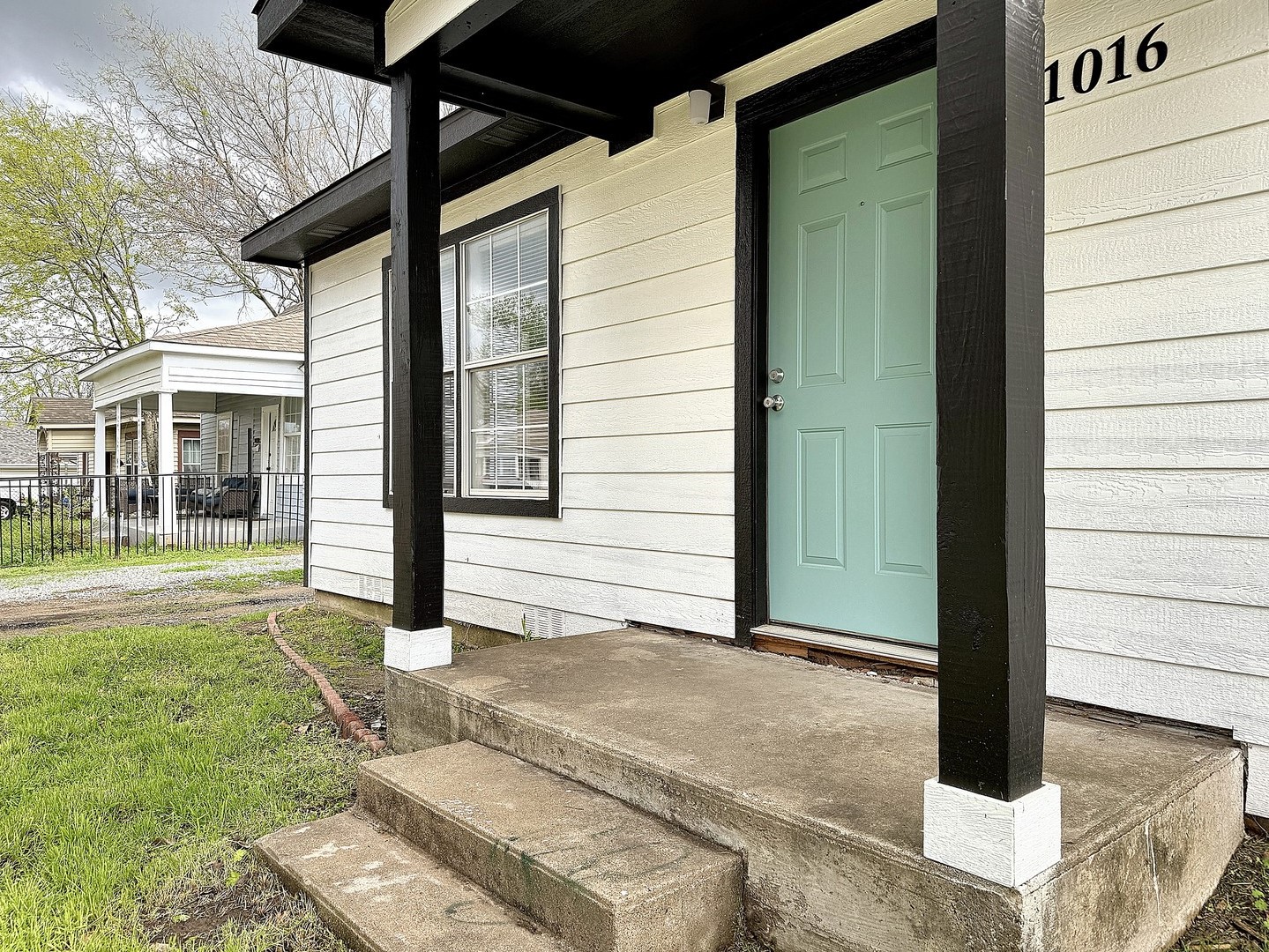 1016 W Crawford Street , Denison, TX, 75020 | 20569544 | Realty Texas LLC