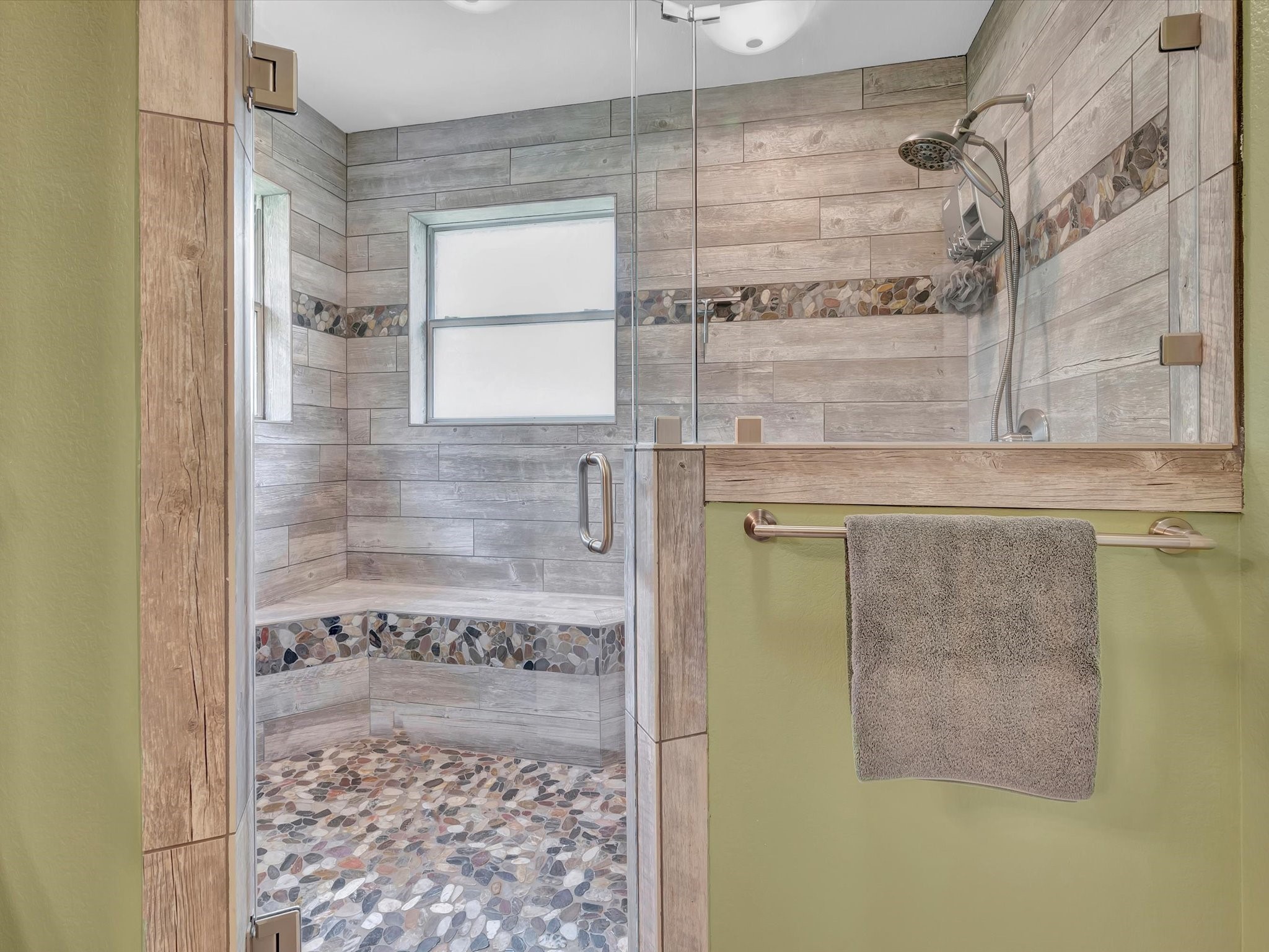 136 Woodway Street , Palestine, TX, 75801 | 48596075 | Realty Texas LLC