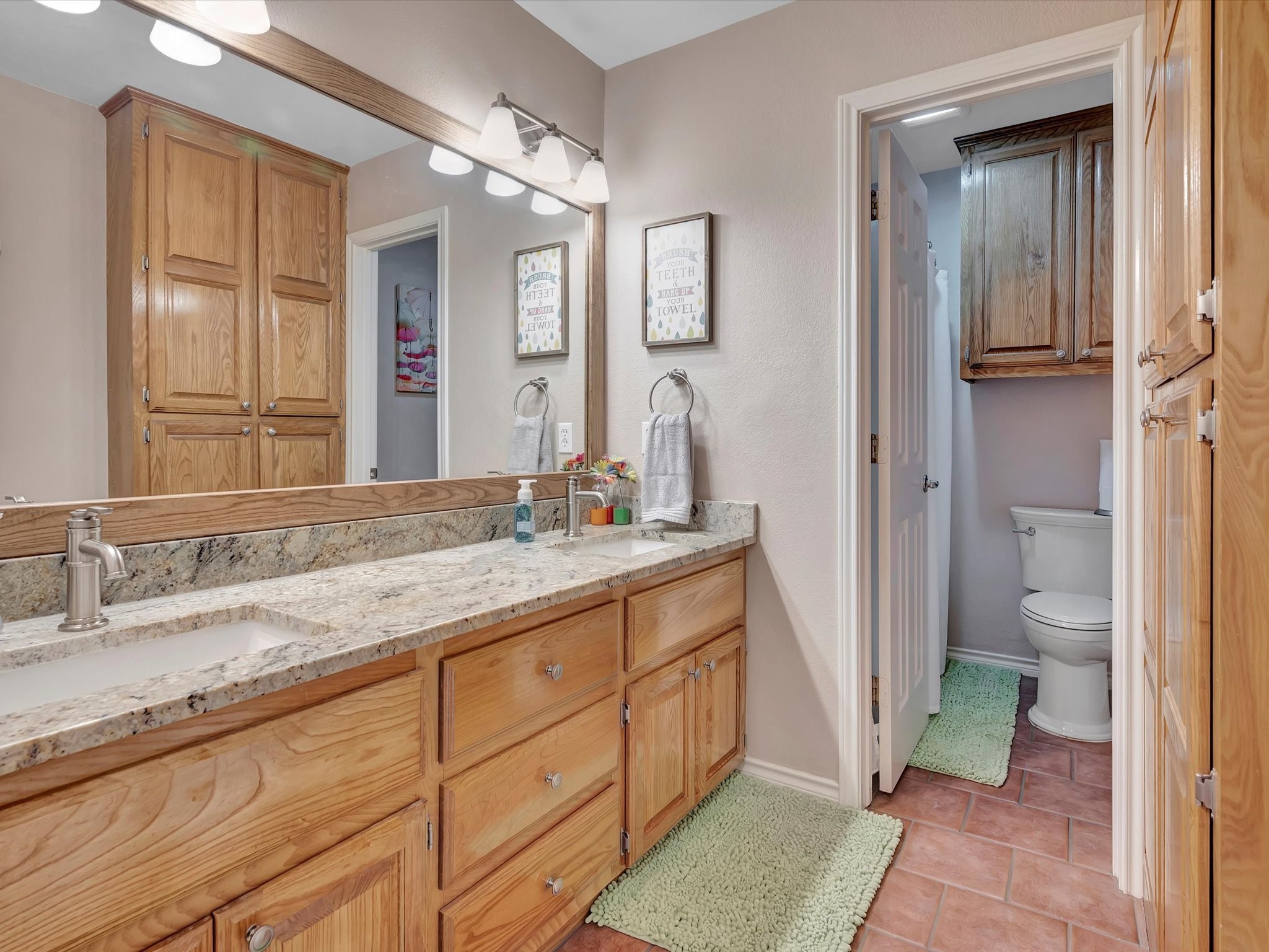 136 Woodway Street , Palestine, TX, 75801 | 48596075 | Realty Texas LLC
