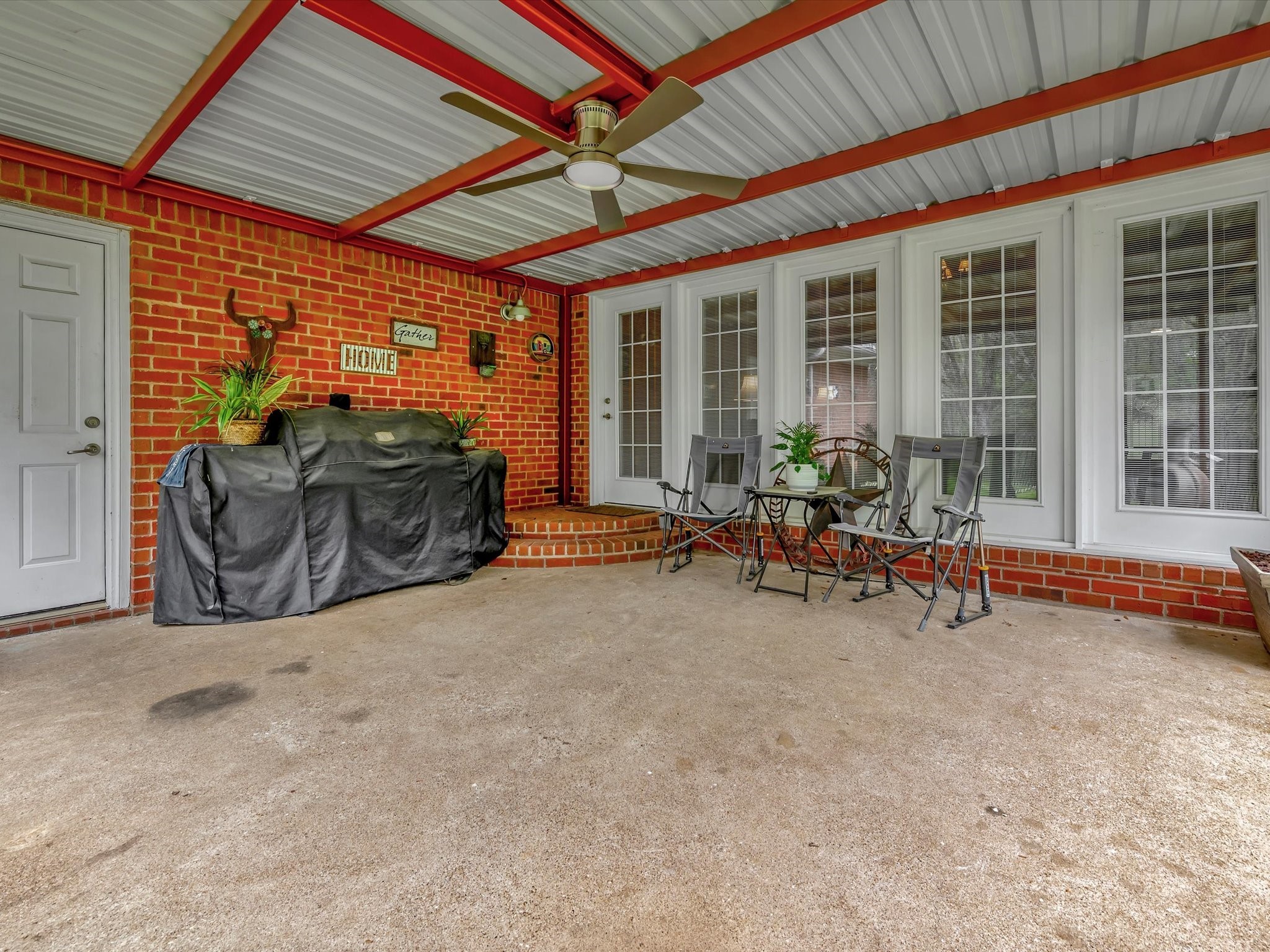 136 Woodway Street , Palestine, TX, 75801 | 48596075 | Realty Texas LLC
