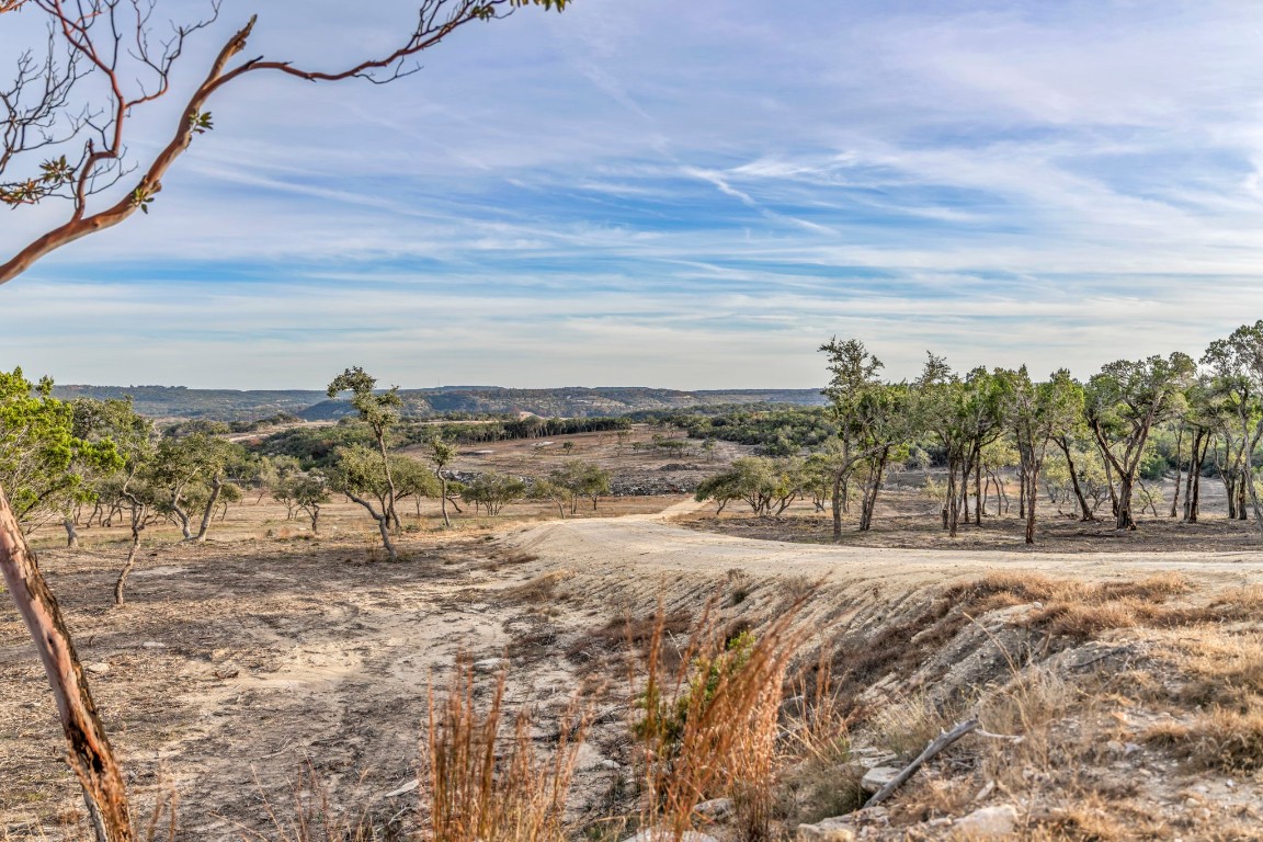3310 Ranch Road 165 Tract 22 , Dripping Springs, TX, 78620 | 9898078 | Realty Texas LLC