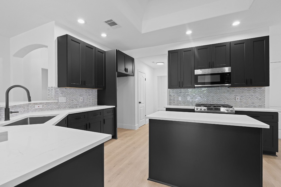 114 Oakmont Forest Drive , Cedar Park, TX, 78613 | 3691940 | Realty Texas LLC