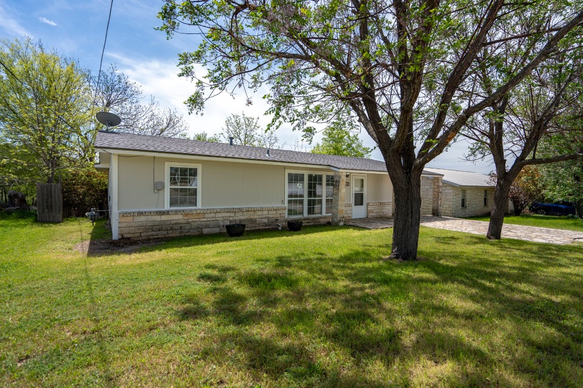 1106 W 3rd Street , Lampasas, TX, 76550 | 7878644 | Realty Texas LLC