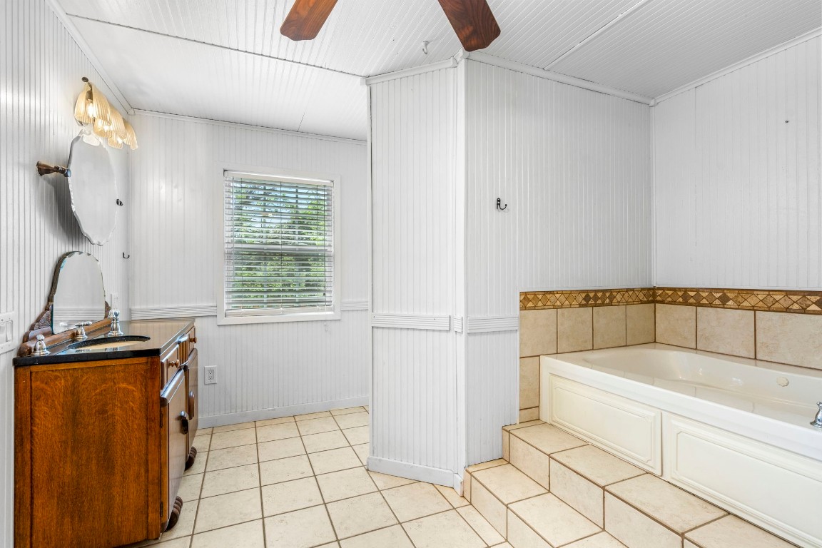 1106 W 3rd Street , Lampasas, TX, 76550 | 7878644 | Realty Texas LLC