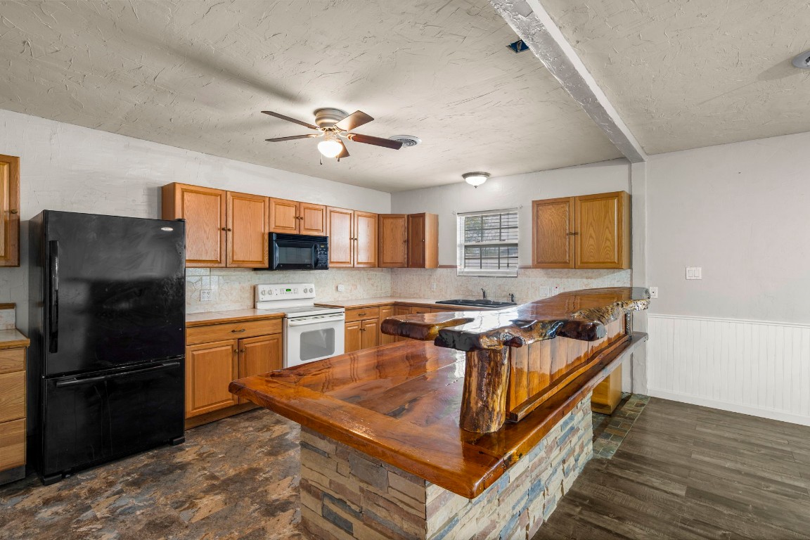 1106 W 3rd Street , Lampasas, TX, 76550 | 7878644 | Realty Texas LLC