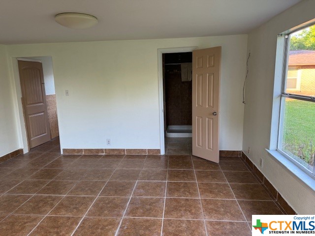 705 E Morgan Avenue , Cuero, TX, 77954 | 538984 | Realty Texas LLC