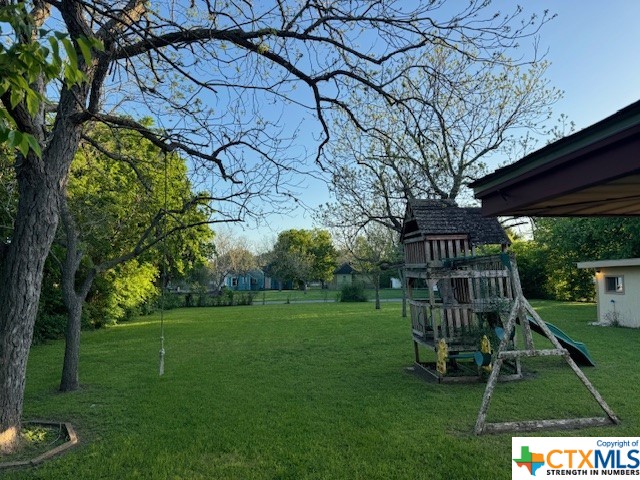 705 E Morgan Avenue , Cuero, TX, 77954 | 538984 | Realty Texas LLC