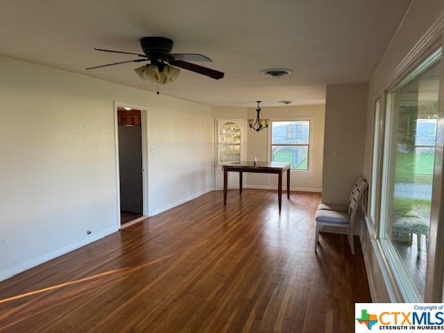 705 E Morgan Avenue , Cuero, TX, 77954 | 538984 | Realty Texas LLC