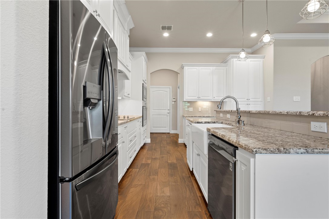 10304 Creekside Lane , Waco, TX, 76712 | 221848 | Realty Texas LLC