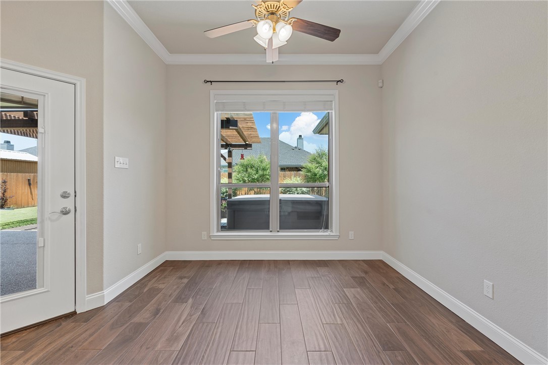 10304 Creekside Lane , Waco, TX, 76712 | 221848 | Realty Texas LLC
