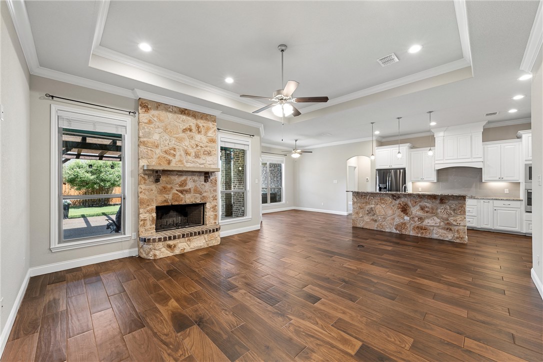10304 Creekside Lane , Waco, TX, 76712 | 221848 | Realty Texas LLC