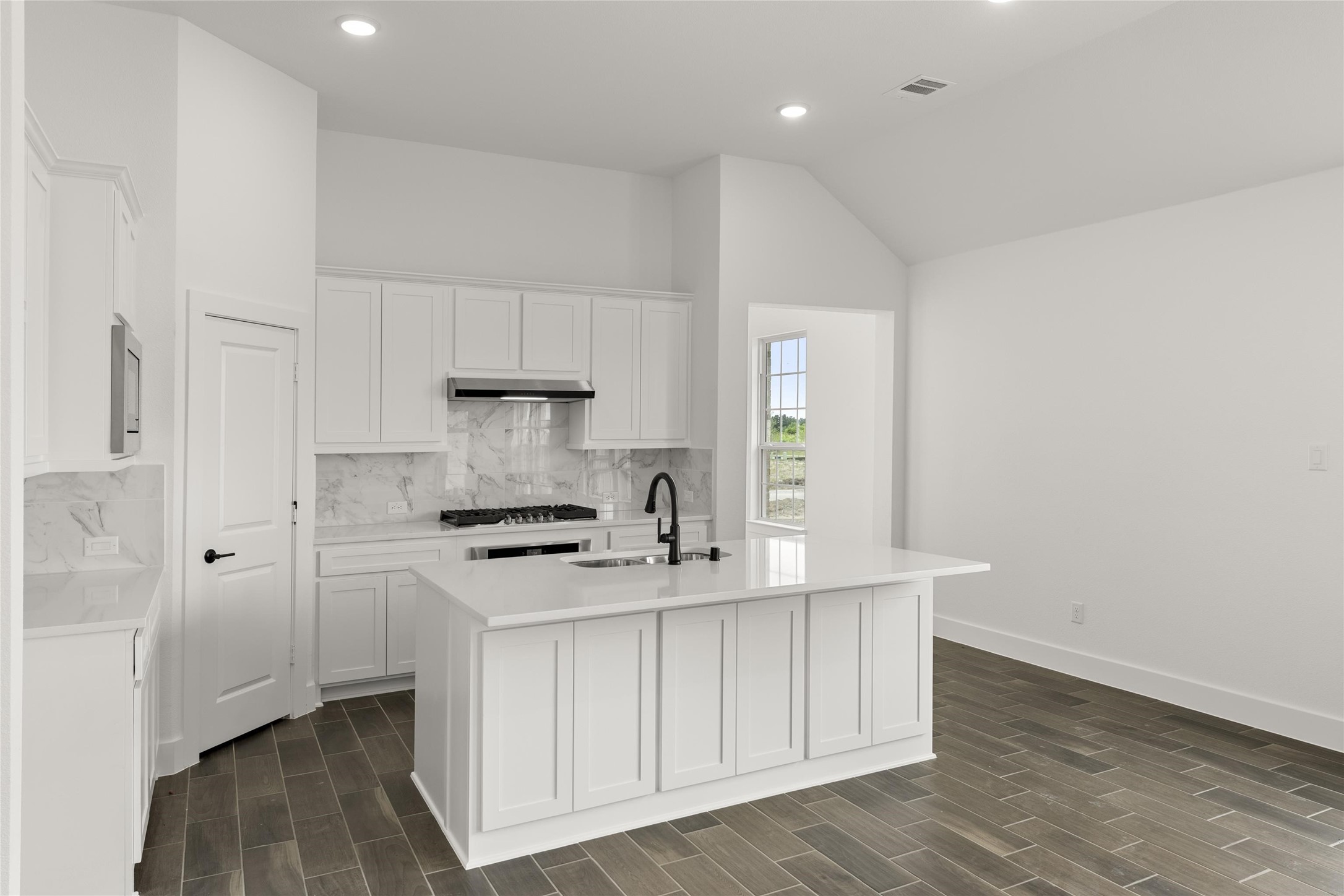 744 Wilderness Point Lane , Anna, TX, 75409 | 20576776 | Realty Texas LLC