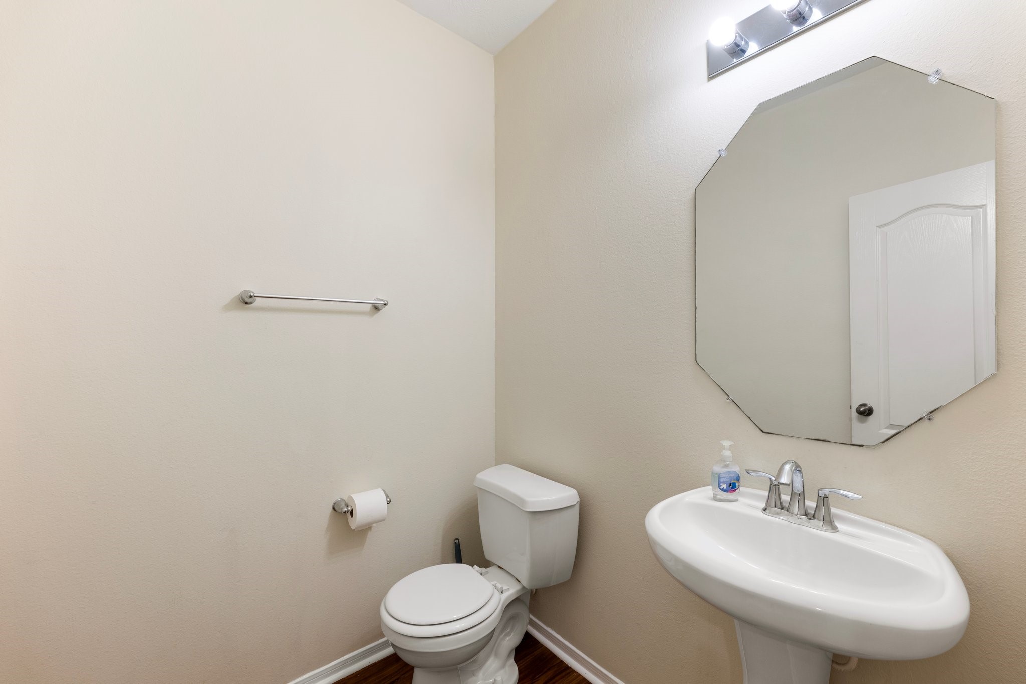 5338 Brookway Drive , Houston, TX, 77084 | 92101206 | Realty Texas LLC
