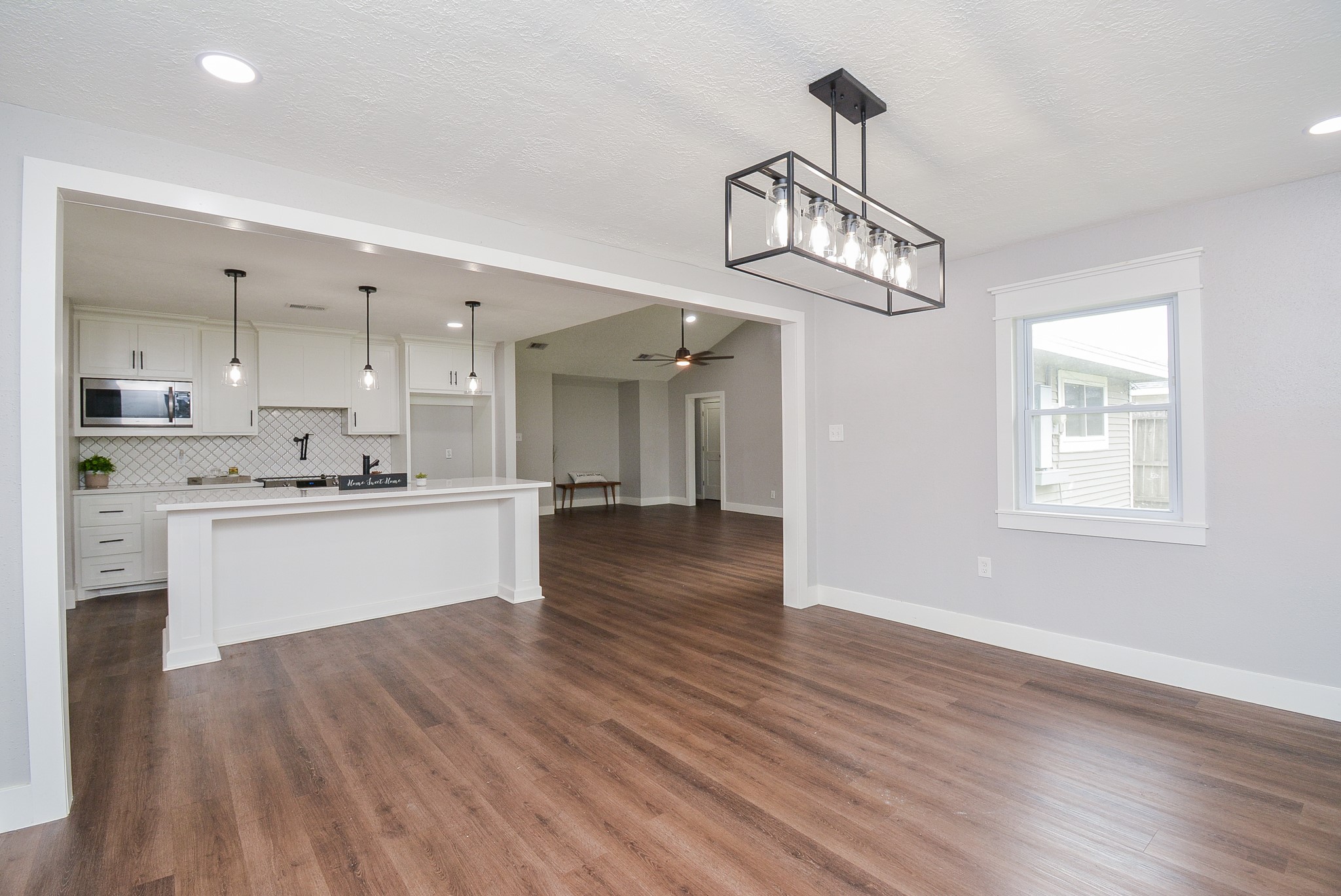 9918 Stonemont Road , La Porte, TX, 77571 | 11935017 | Realty Texas LLC