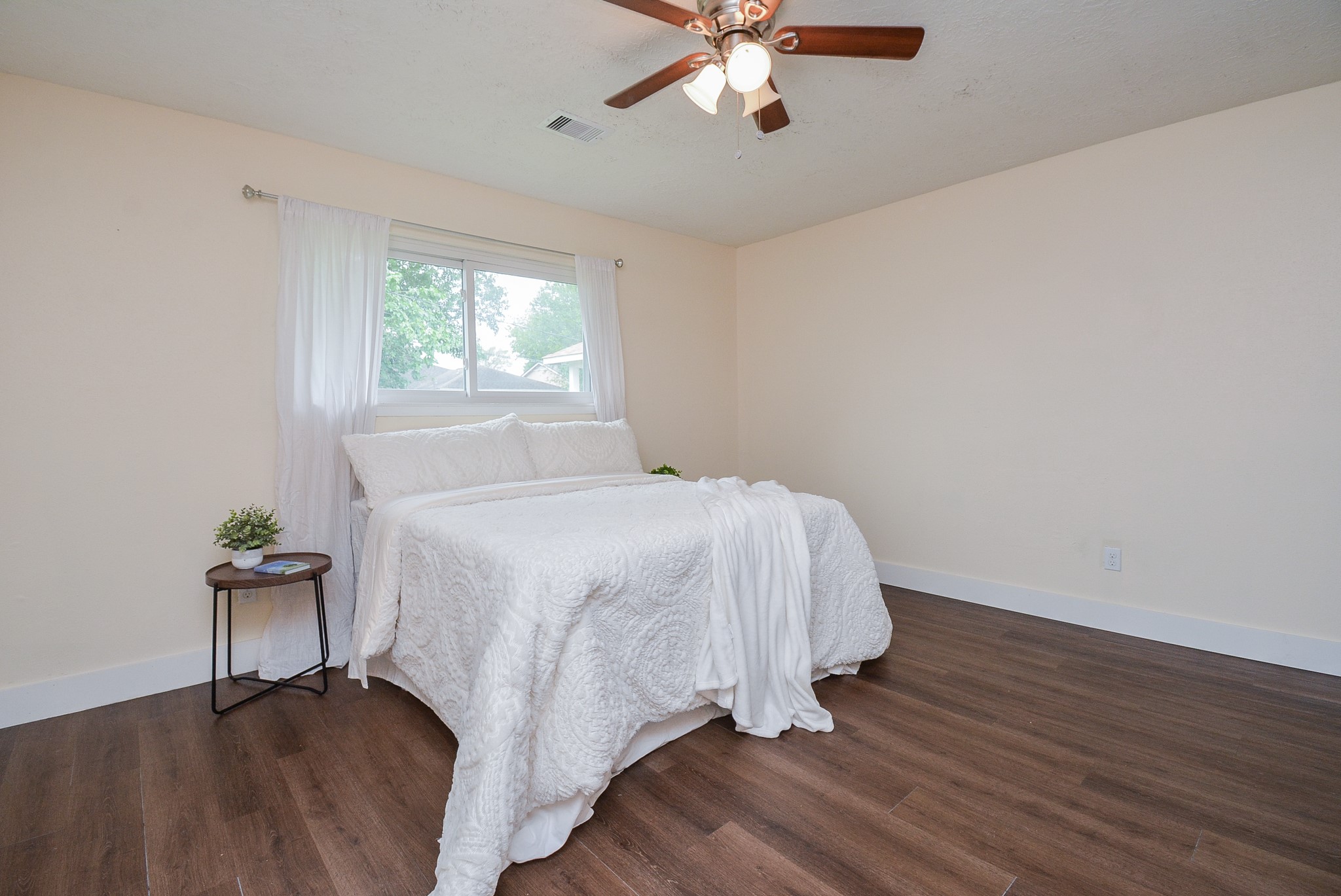 9918 Stonemont Road , La Porte, TX, 77571 | 11935017 | Realty Texas LLC