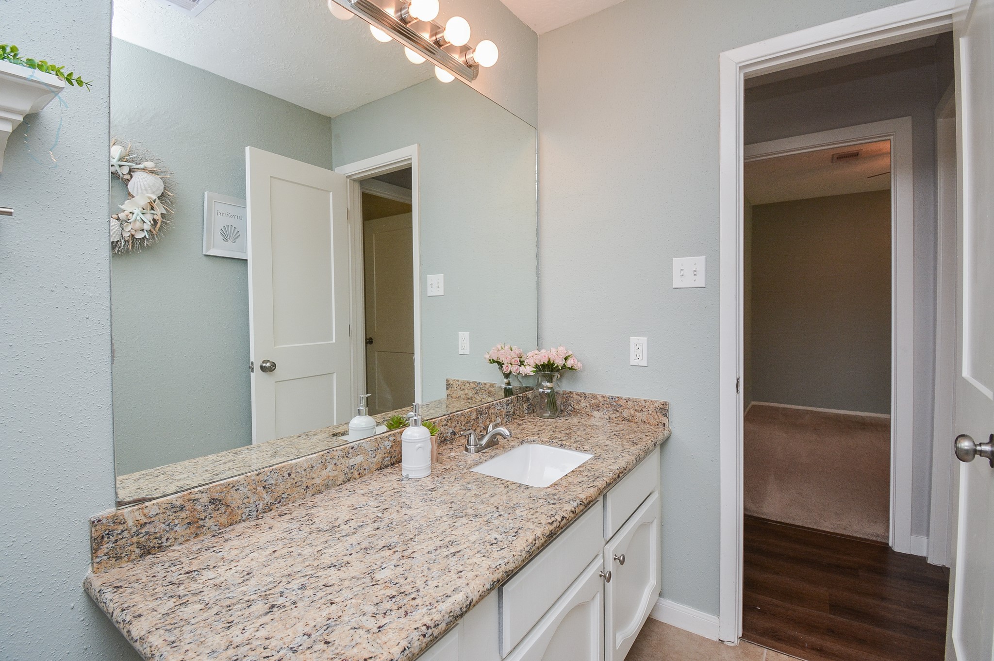 9918 Stonemont Road , La Porte, TX, 77571 | 11935017 | Realty Texas LLC