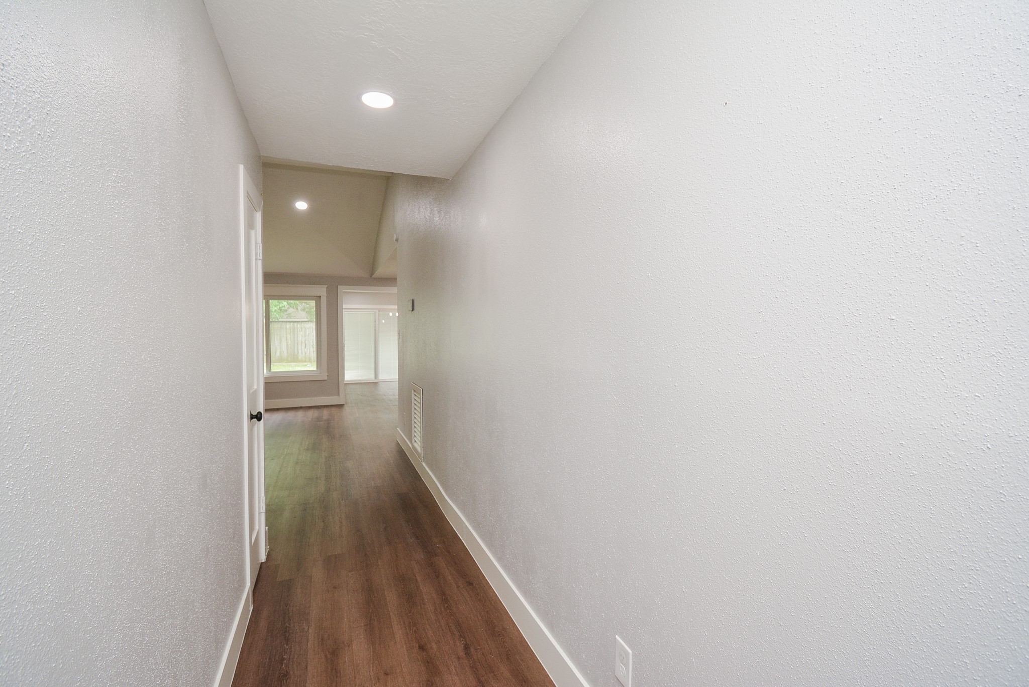 9918 Stonemont Road , La Porte, TX, 77571 | 11935017 | Realty Texas LLC