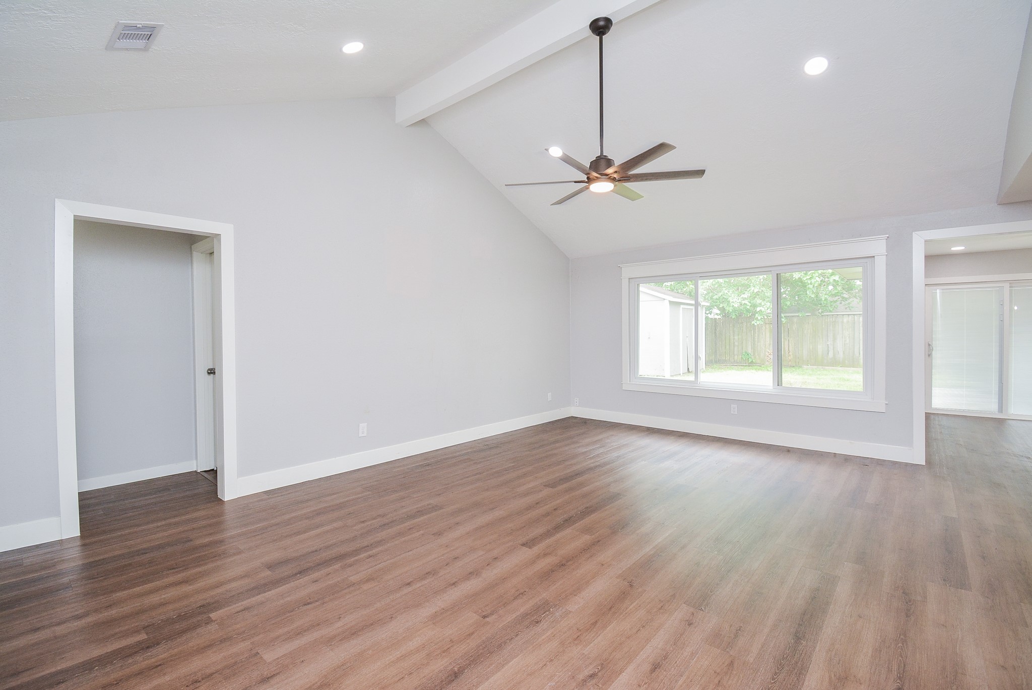 9918 Stonemont Road , La Porte, TX, 77571 | 11935017 | Realty Texas LLC
