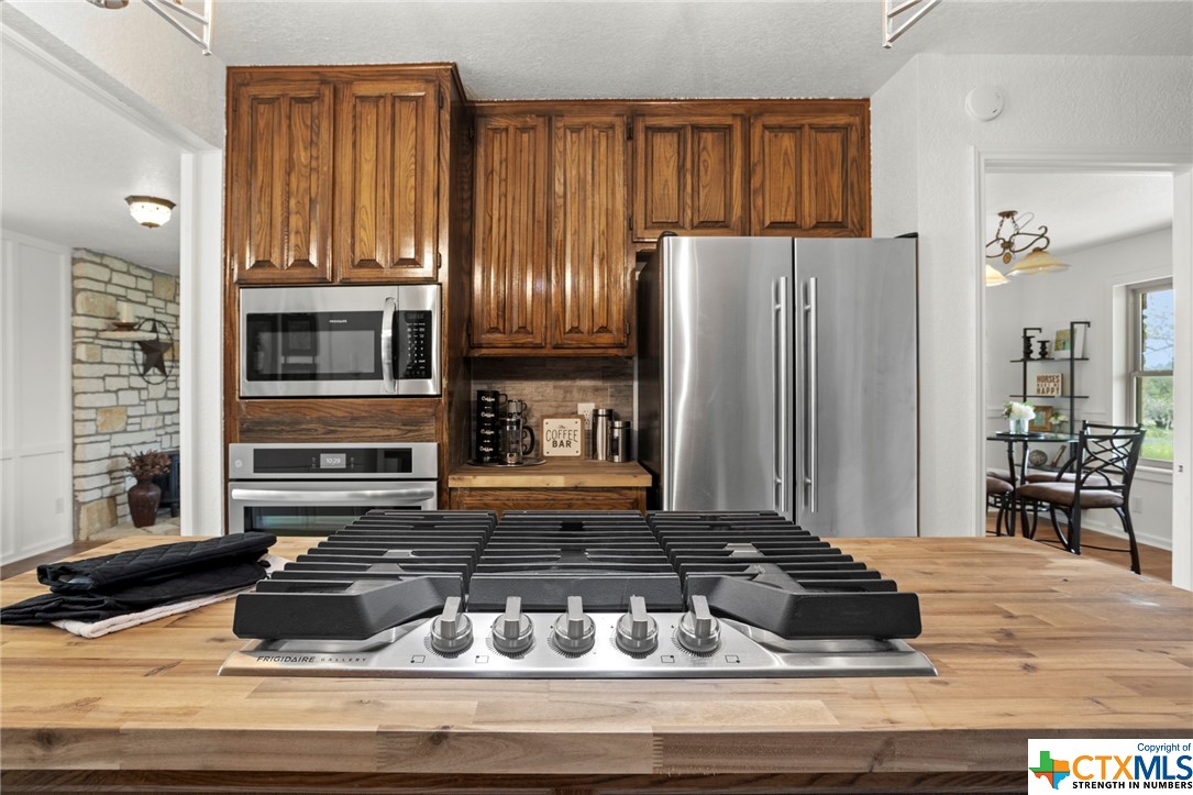 1525 County Road 224 , Florence, TX, 76527 | 535537 | Realty Texas LLC