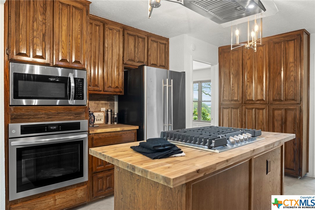 1525 County Road 224 , Florence, TX, 76527 | 535537 | Realty Texas LLC