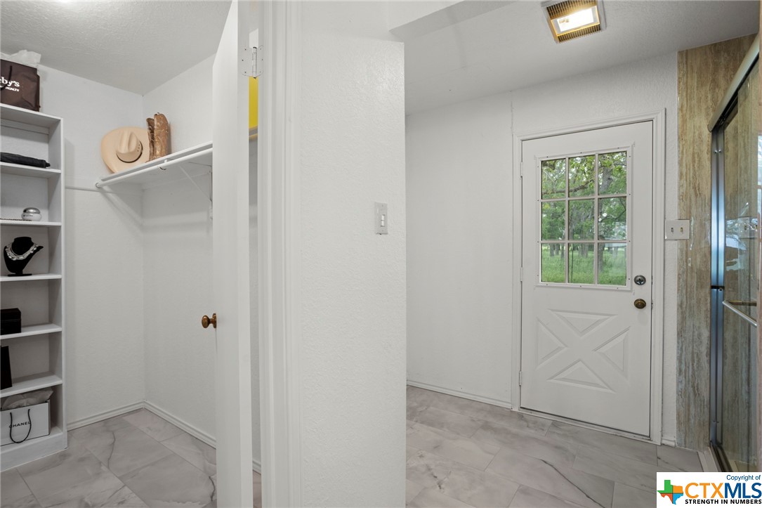 1525 County Road 224 , Florence, TX, 76527 | 535537 | Realty Texas LLC