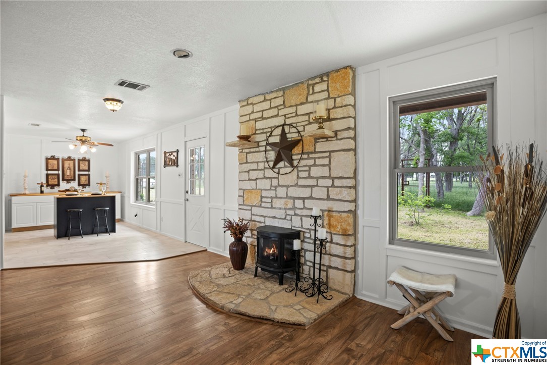 1525 County Road 224 , Florence, TX, 76527 | 535537 | Realty Texas LLC
