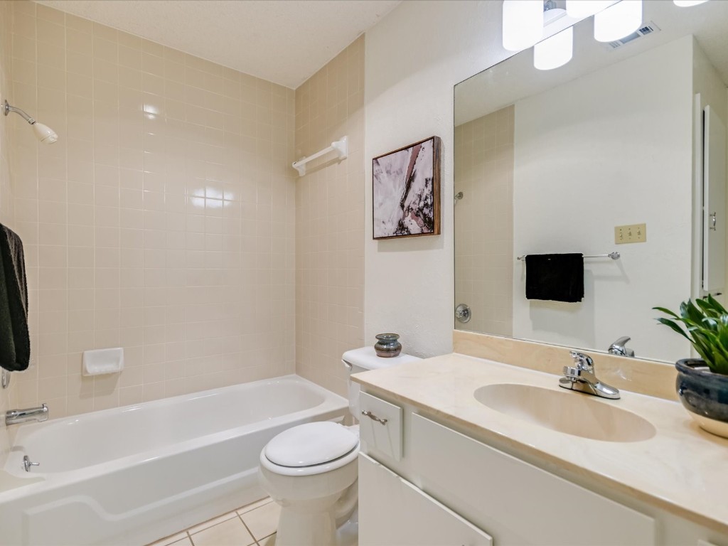 4500 Bridlewood Drive , Austin, TX, 78727 | 6038036 | Realty Texas LLC