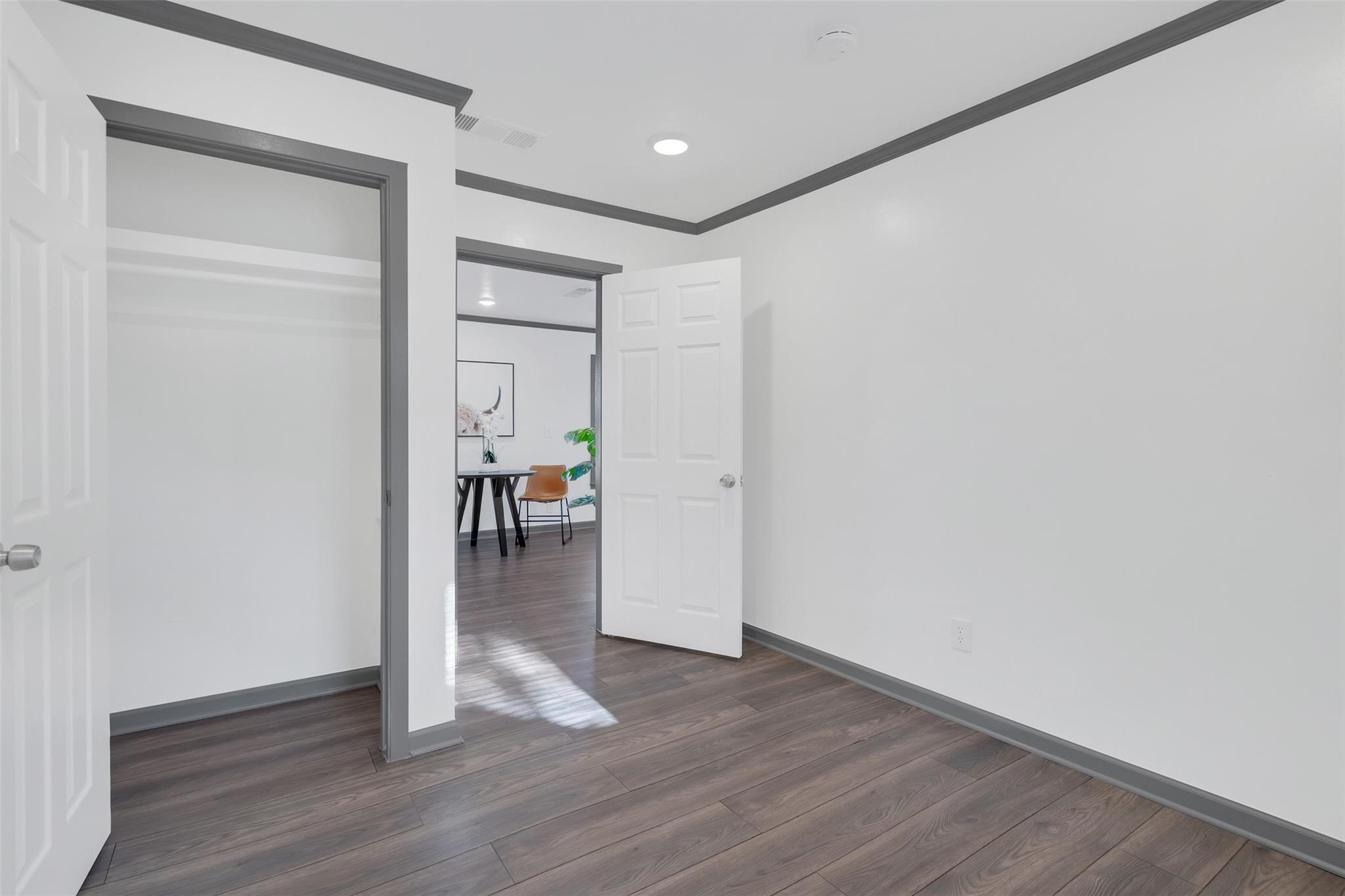 8000 Melrose Street E 