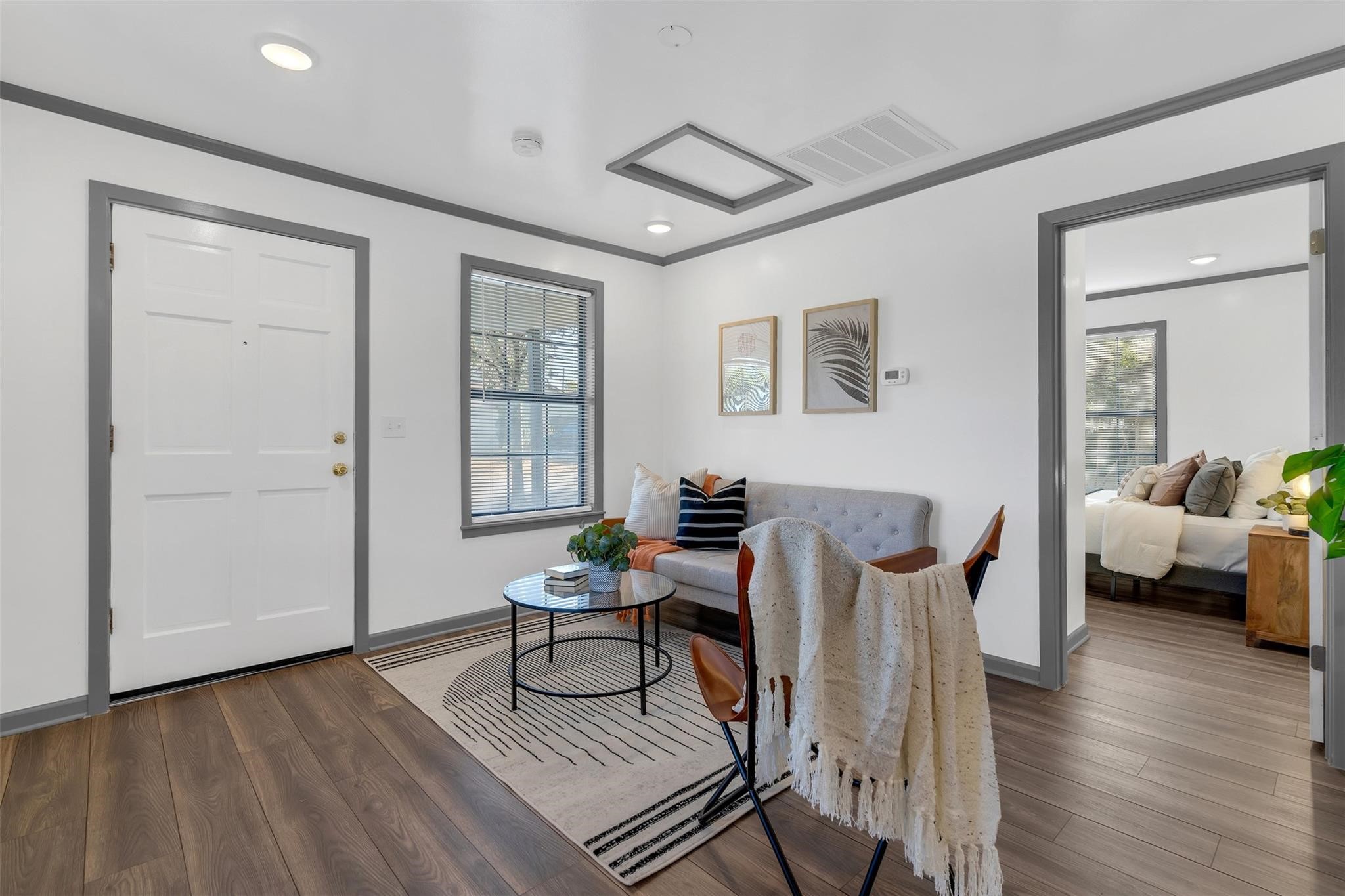 8000 Melrose Street E 