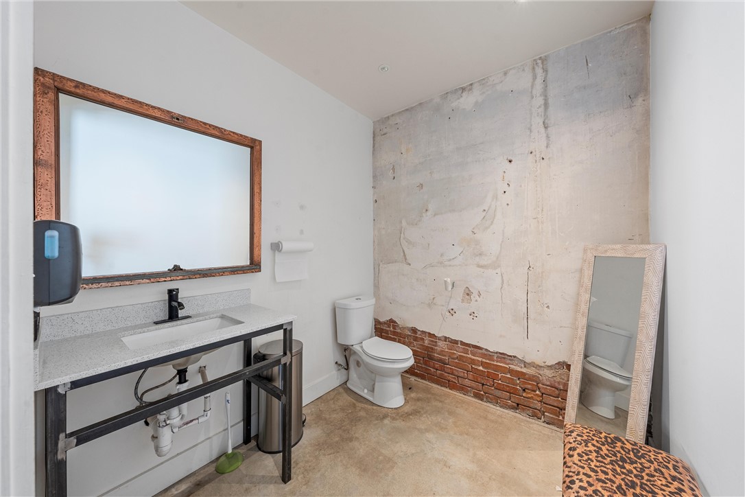 214 N Main Street , West, TX, 76691 | 221980 | Realty Texas LLC