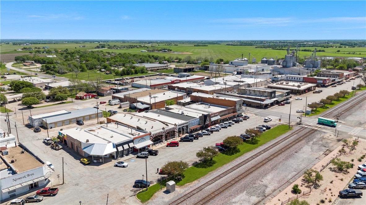 214 N Main Street , West, TX, 76691 | 221980 | Realty Texas LLC