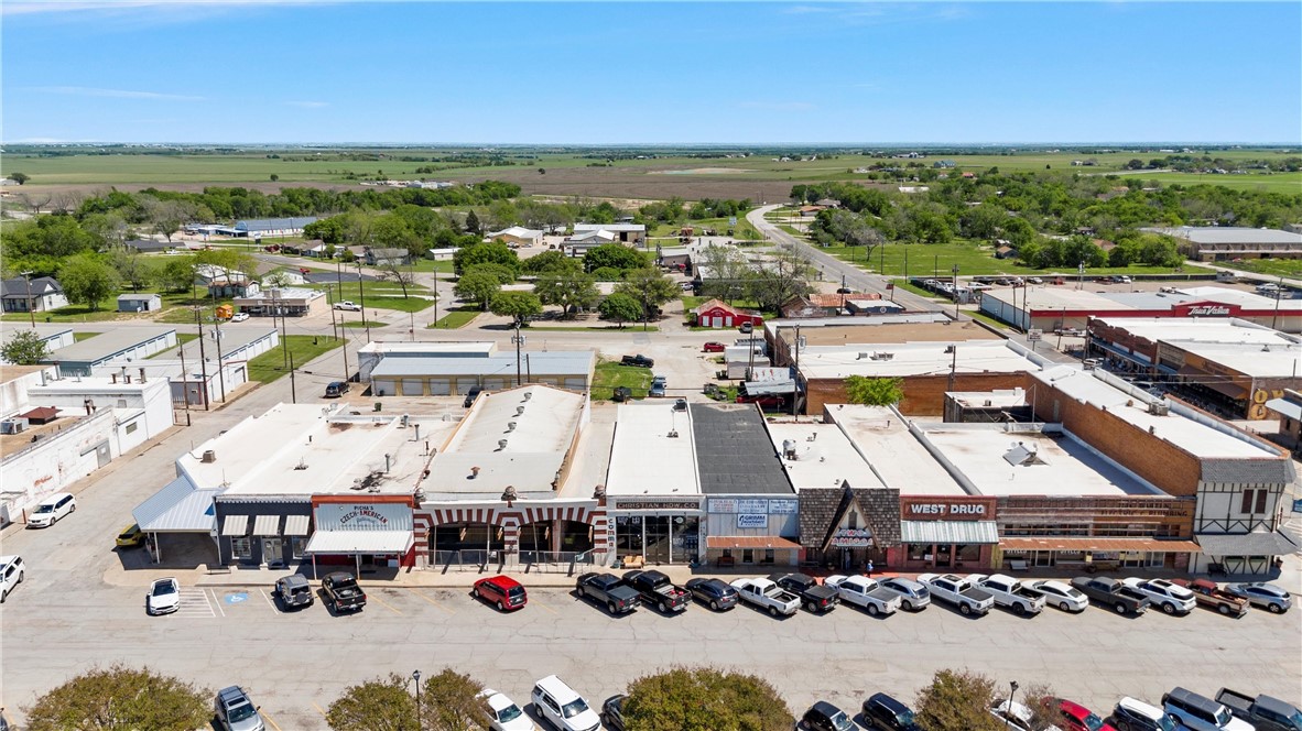 214 N Main Street , West, TX, 76691 | 221980 | Realty Texas LLC