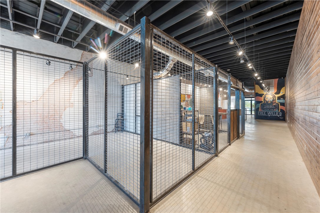 214 N Main Street , West, TX, 76691 | 221980 | Realty Texas LLC