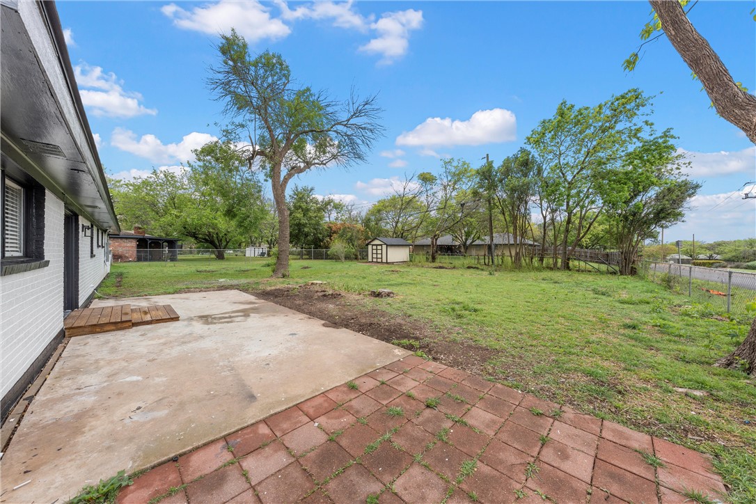 464 Cranbrook Drive , Woodway, TX, 76712 | 221987 | Realty Texas LLC