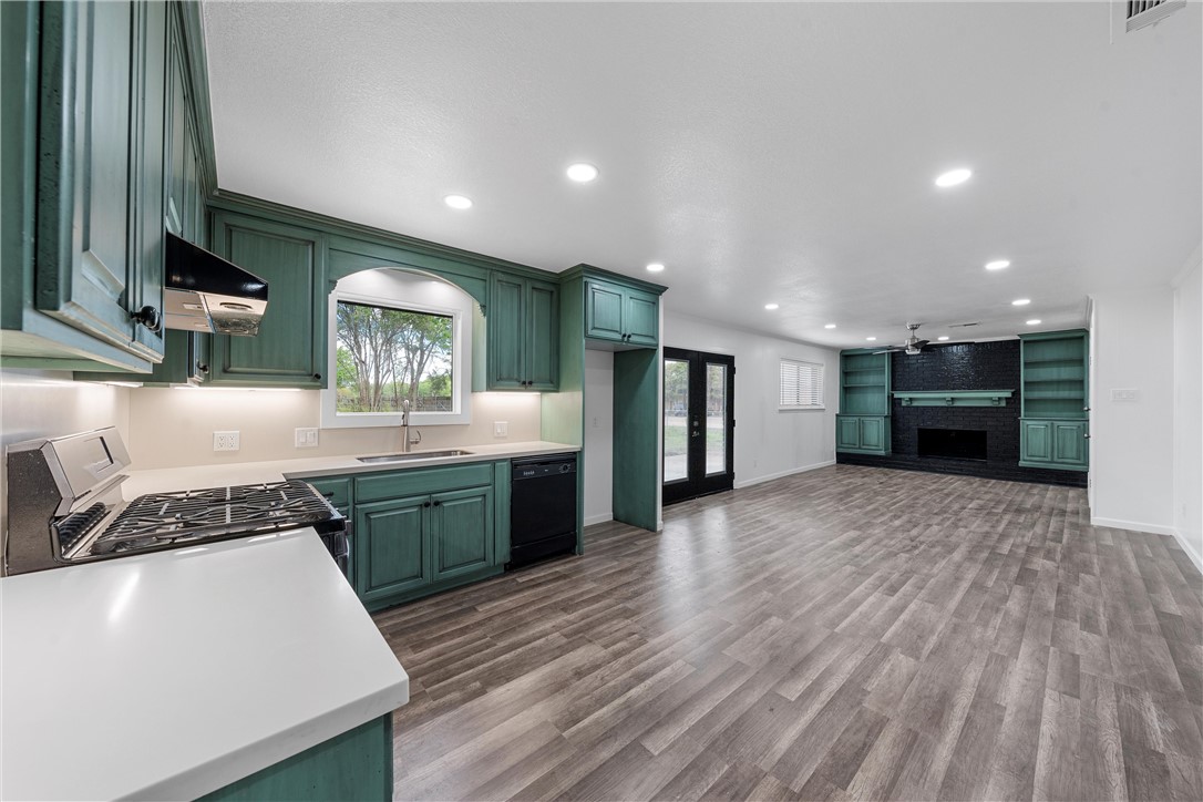 464 Cranbrook Drive , Woodway, TX, 76712 | 221987 | Realty Texas LLC