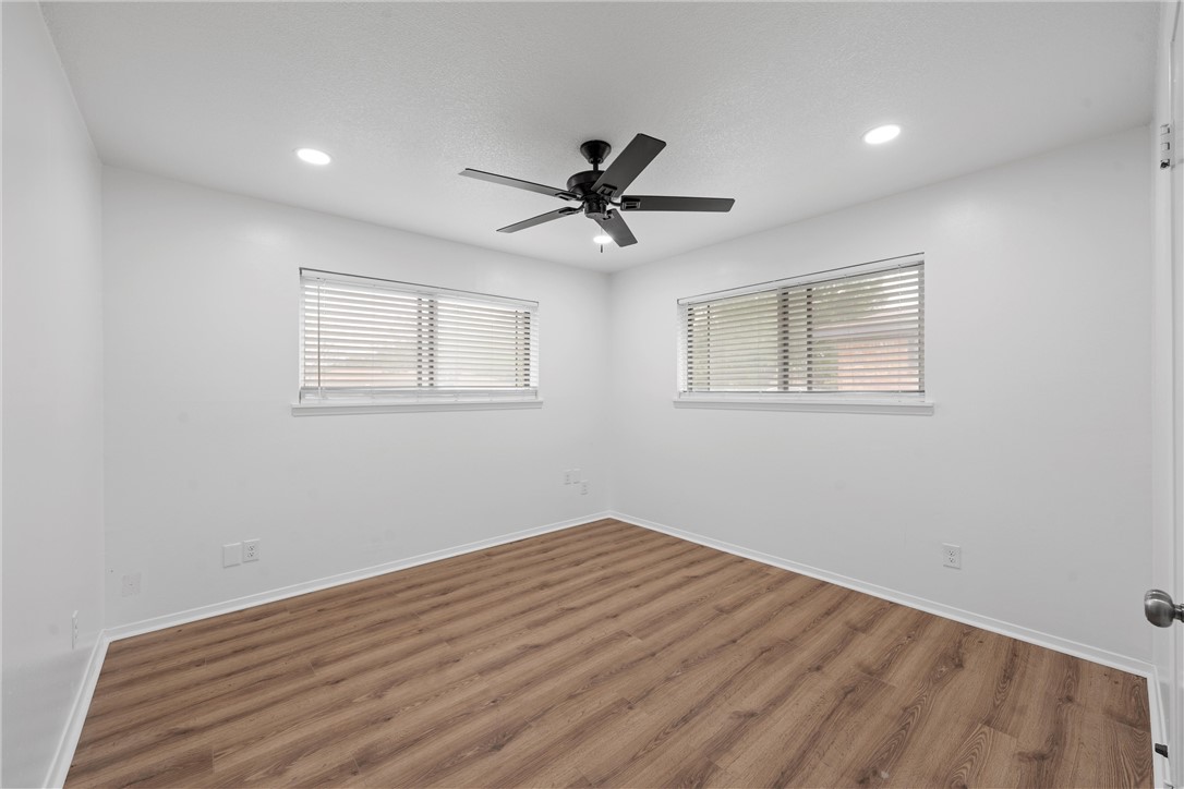 464 Cranbrook Drive , Woodway, TX, 76712 | 221987 | Realty Texas LLC