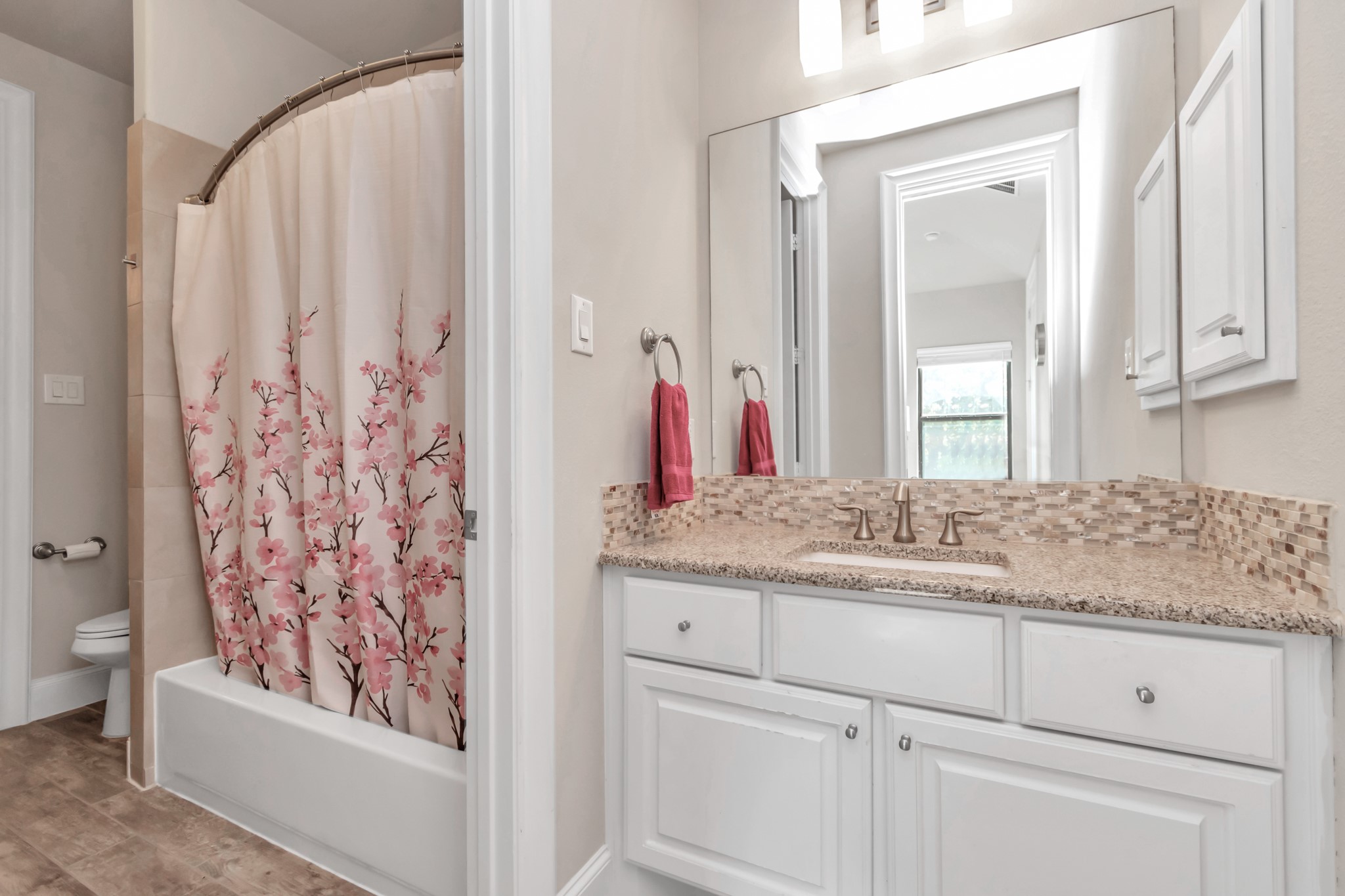 7321 Greenbriar Drive , Houston, TX, 77030 | 97246750 | Realty Texas LLC