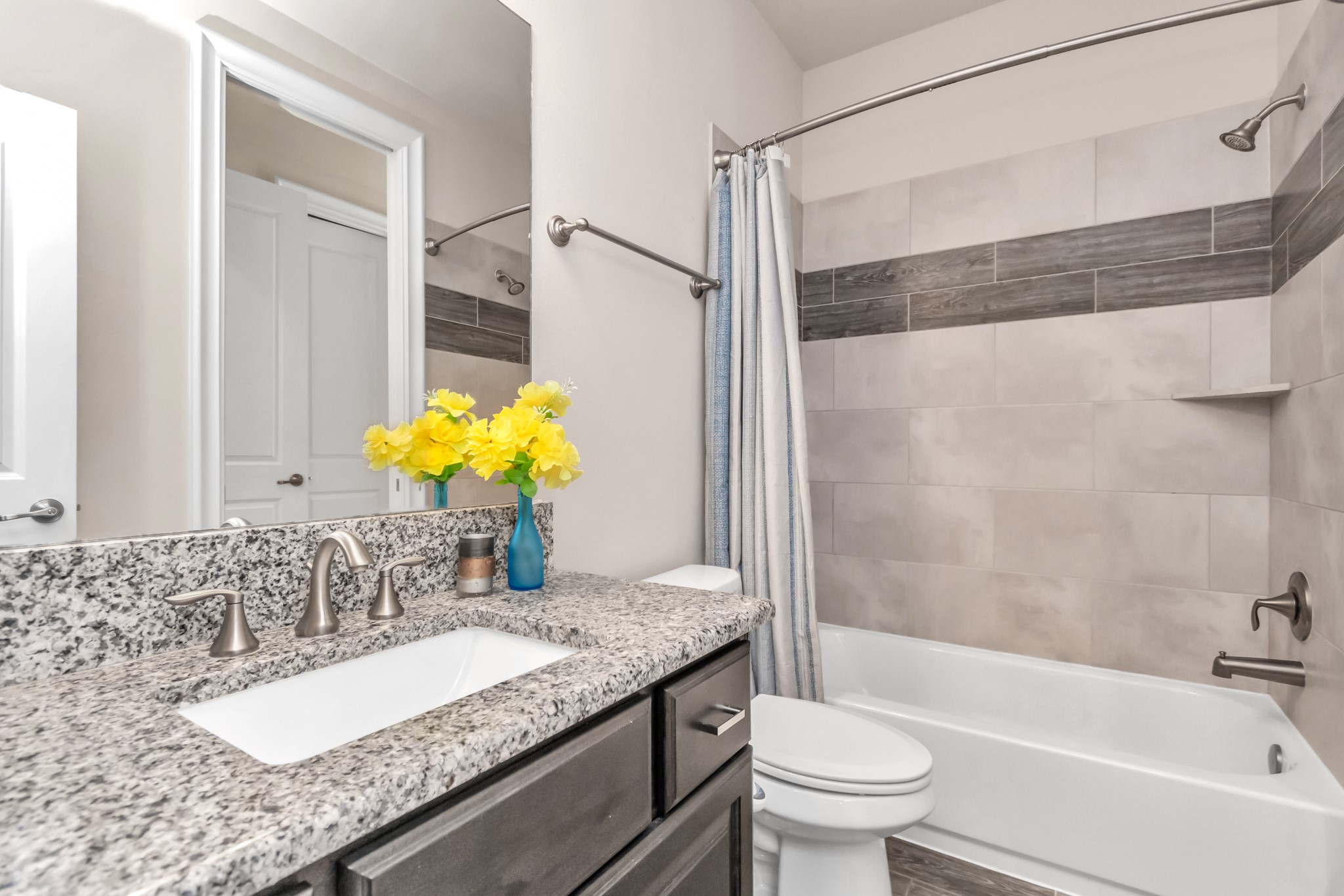 7321 Greenbriar Drive , Houston, TX, 77030 | 97246750 | Realty Texas LLC