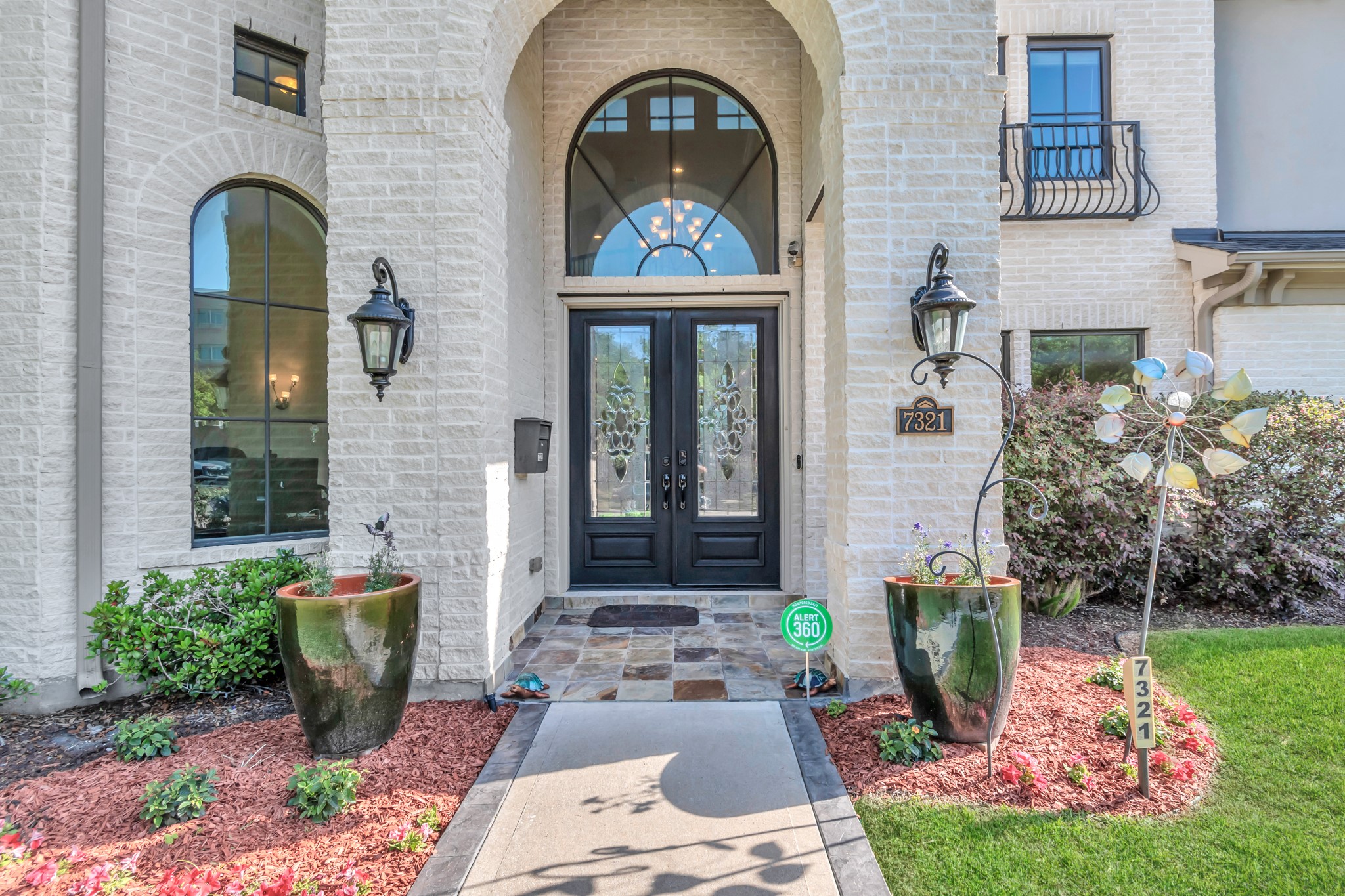 7321 Greenbriar Drive , Houston, TX, 77030 | 97246750 | Realty Texas LLC