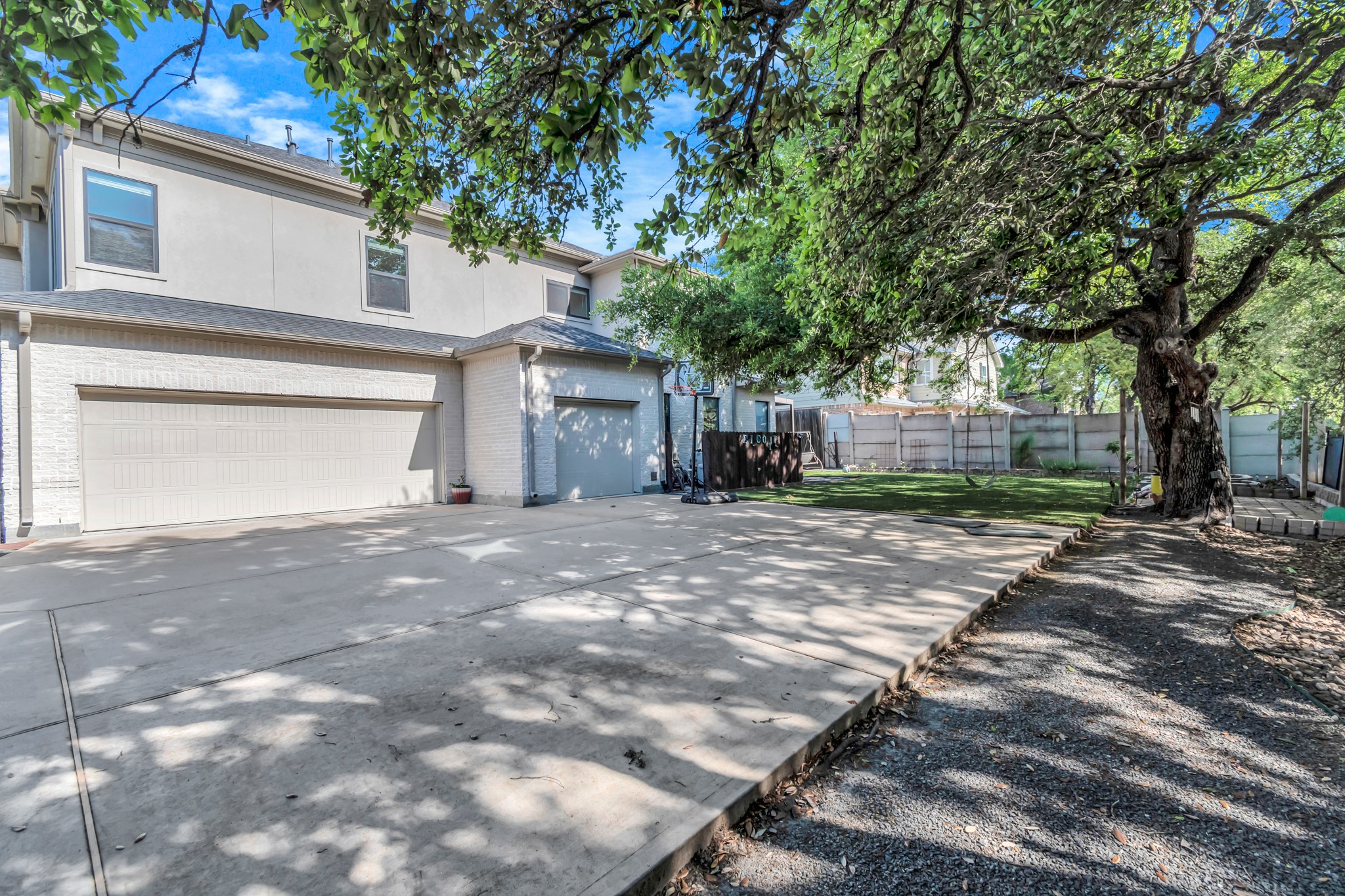 7321 Greenbriar Drive , Houston, TX, 77030 | 97246750 | Realty Texas LLC