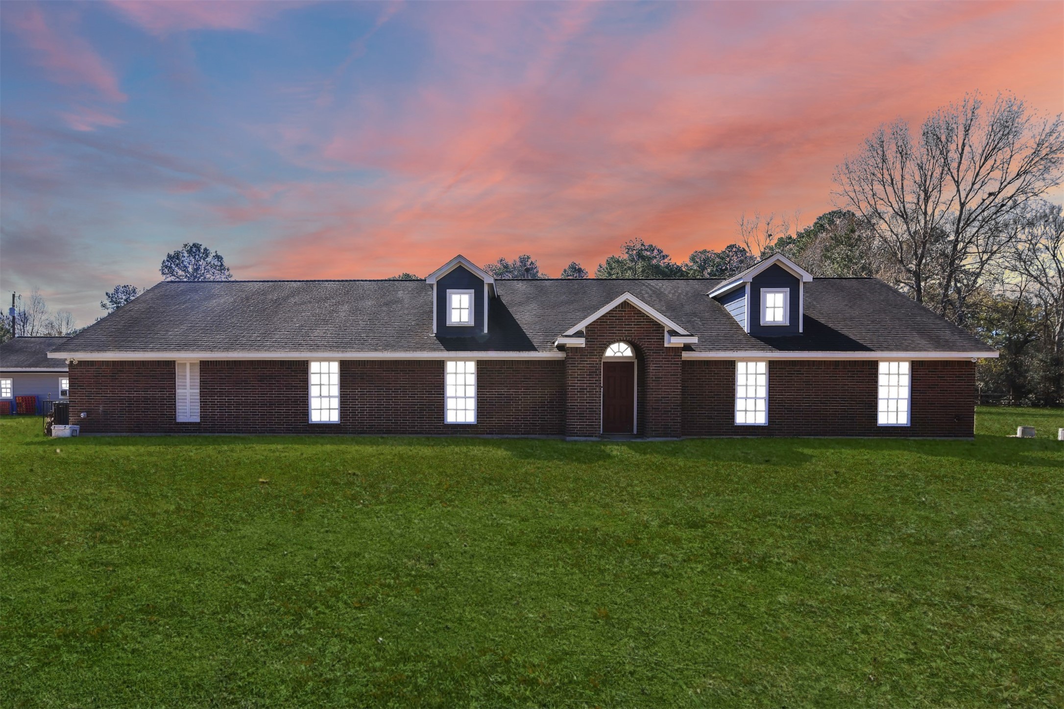 284 County Road 2292 , Cleveland, TX, 77327 | 52331366 | Realty Texas LLC