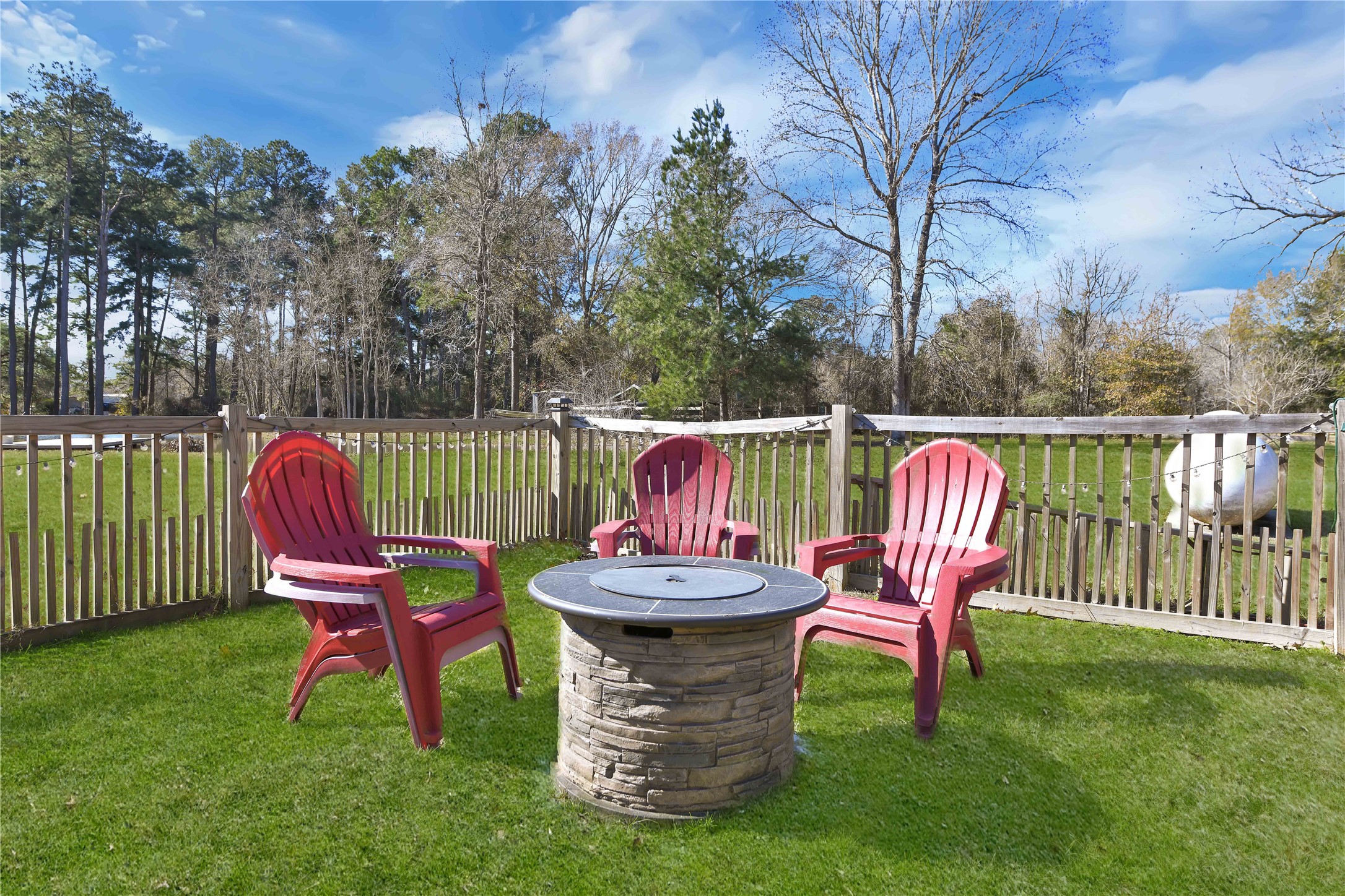 284 County Road 2292 , Cleveland, TX, 77327 | 52331366 | Realty Texas LLC