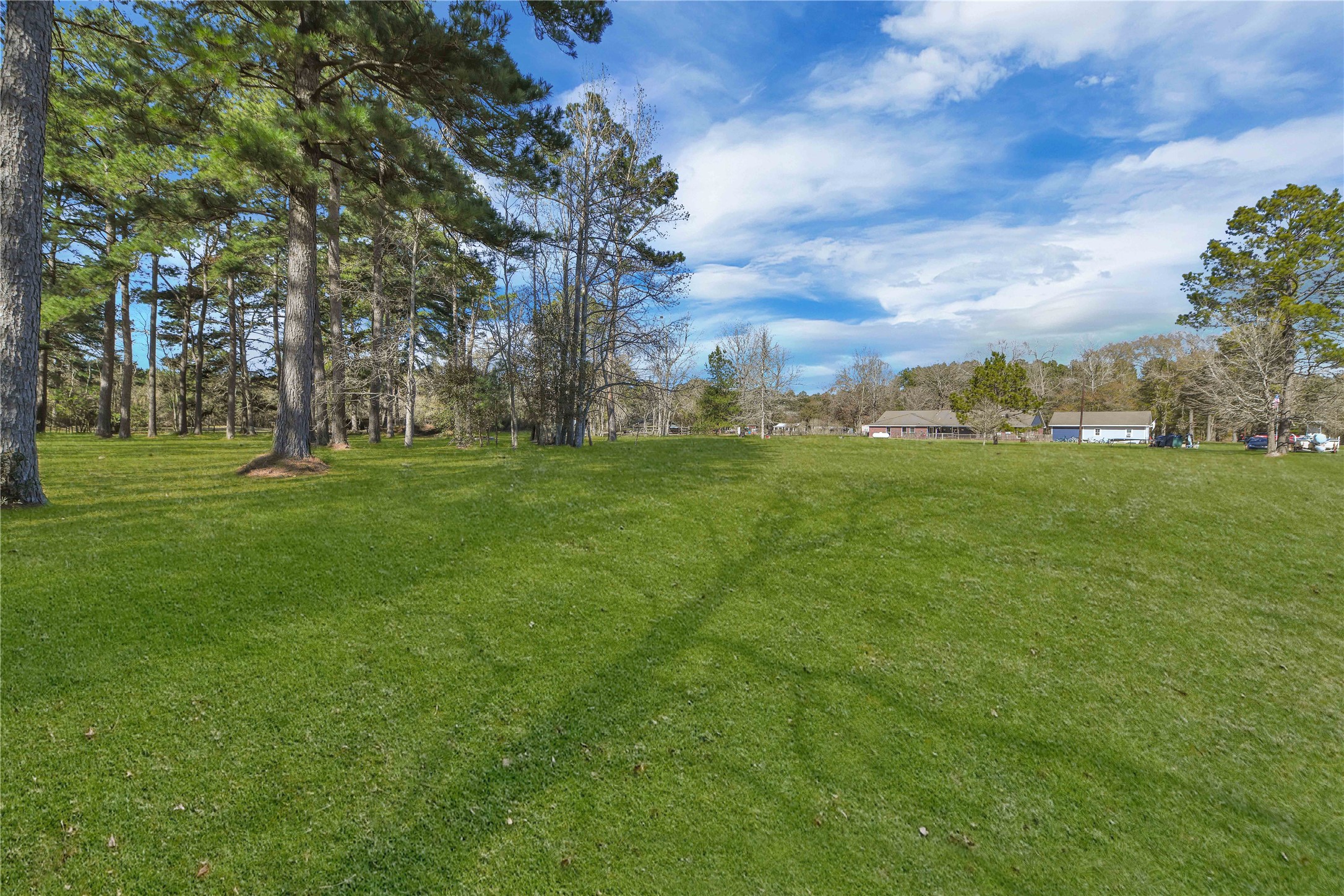284 County Road 2292 , Cleveland, TX, 77327 | 52331366 | Realty Texas LLC
