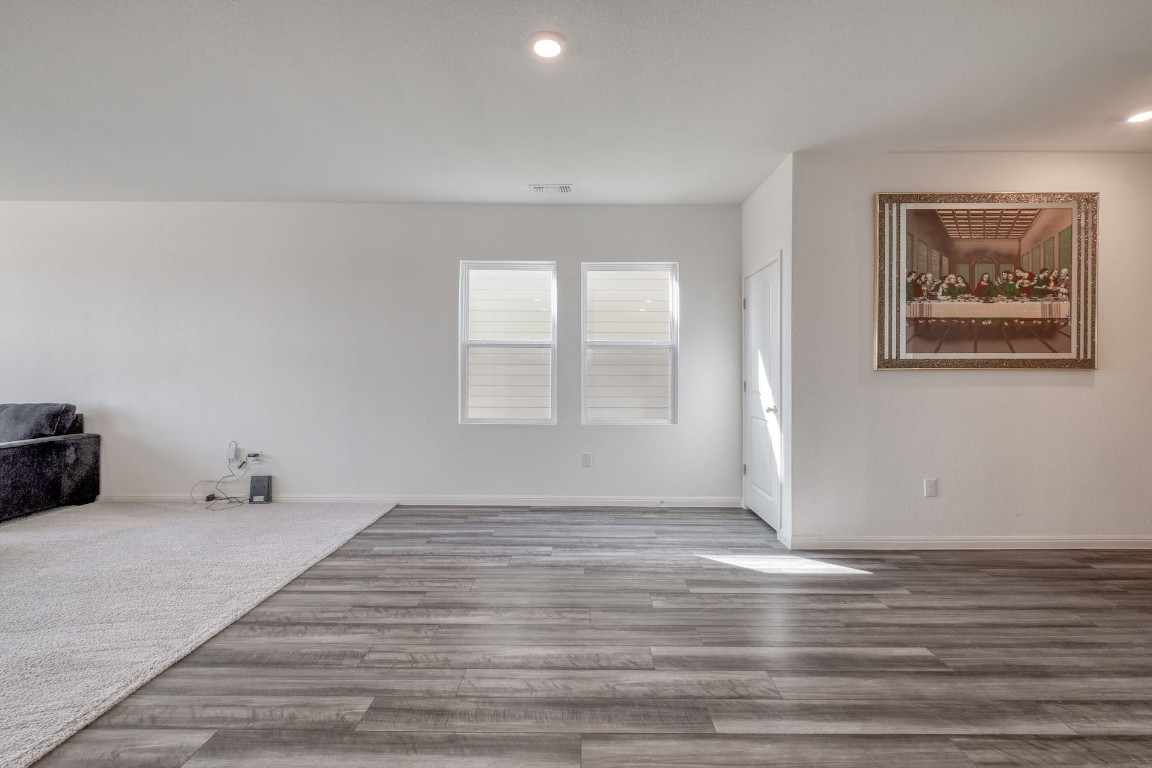 250 Night Riders Way , Jarrell, TX, 76537 | 8338871 | Realty Texas LLC