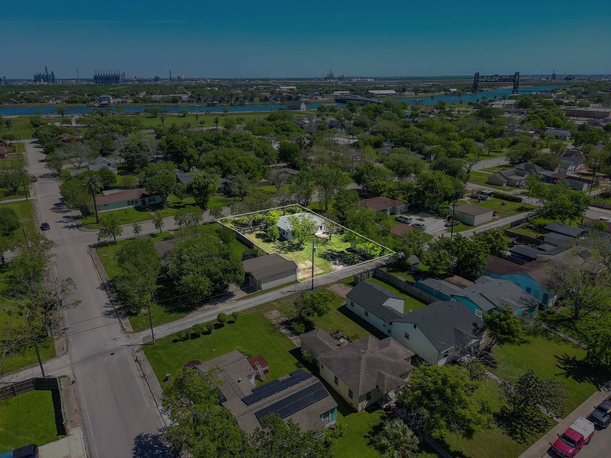 1323 W 4th Street , Freeport, TX, 77541 | 7956413 | Realty Texas LLC