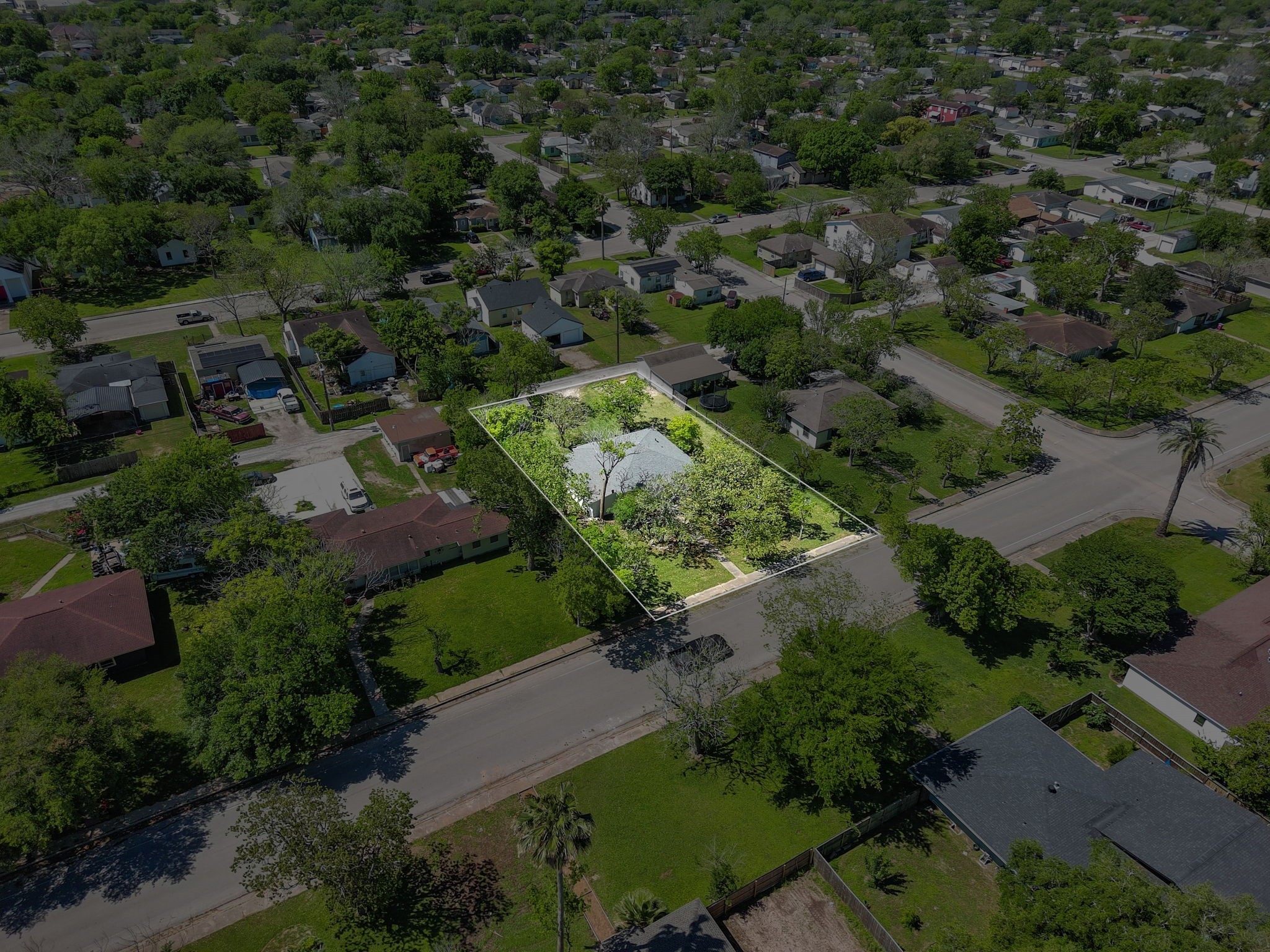 1323 W 4th Street , Freeport, TX, 77541 | 7956413 | Realty Texas LLC