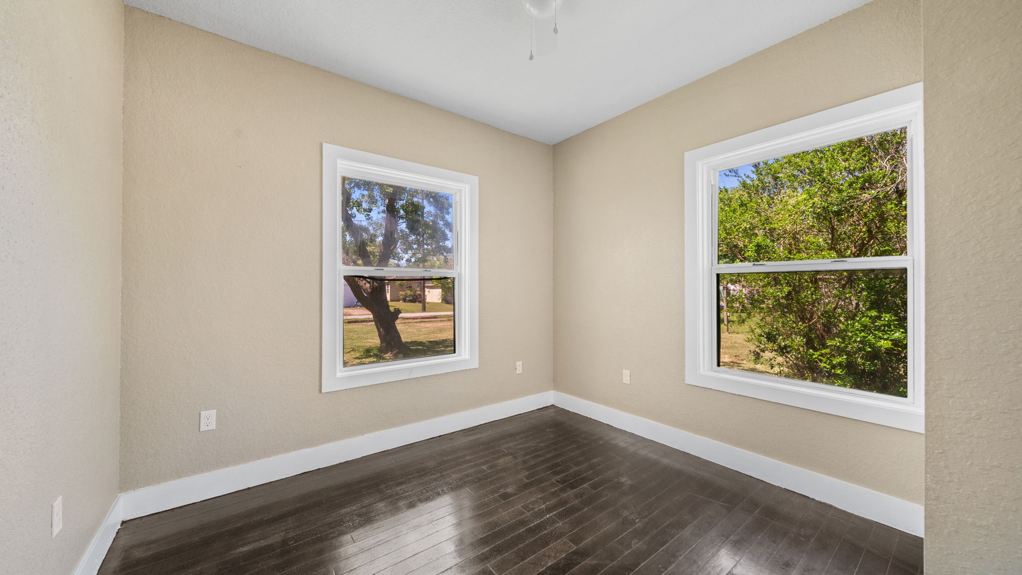1323 W 4th Street , Freeport, TX, 77541 | 7956413 | Realty Texas LLC